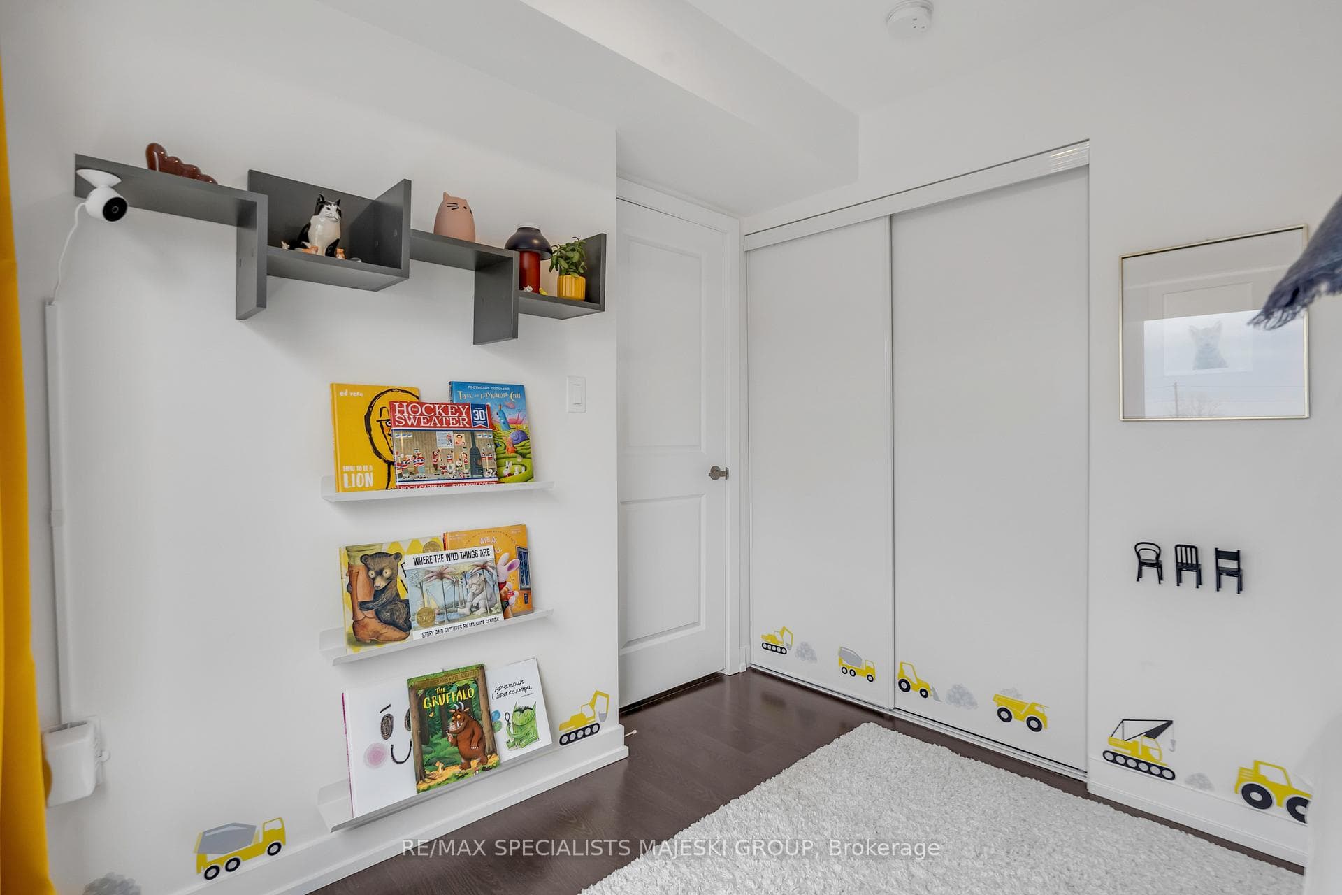 10 Drummond Street Unit 516 photo 27