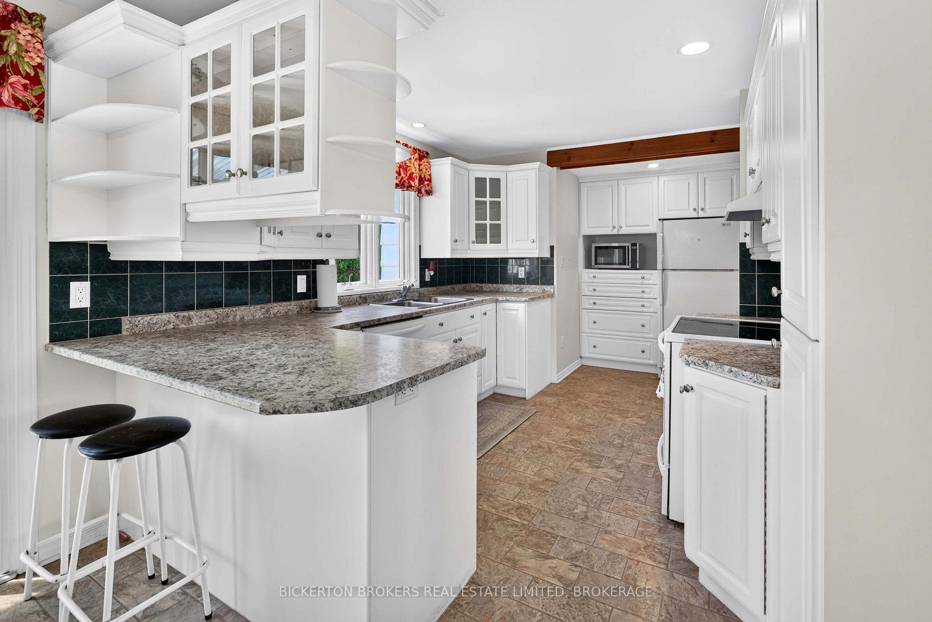 154 Eden Grove Road photo 22