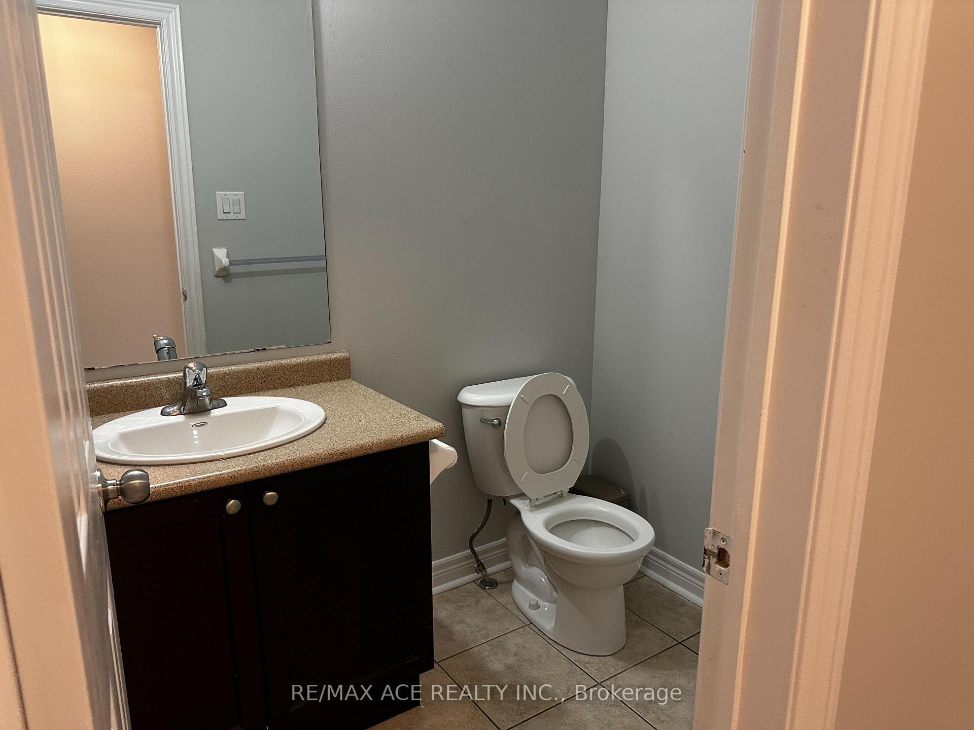99 Atherton Avenue photo 14