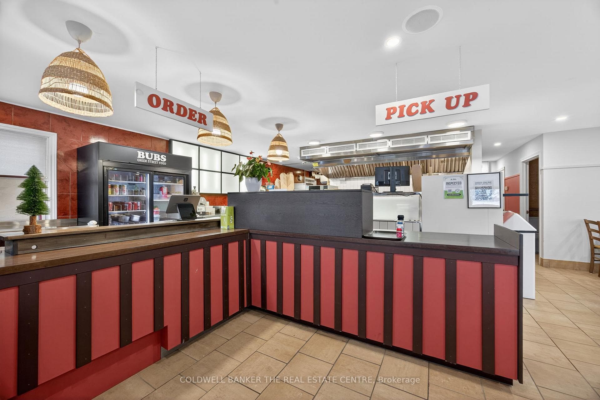 56 Yonge Street photo 15