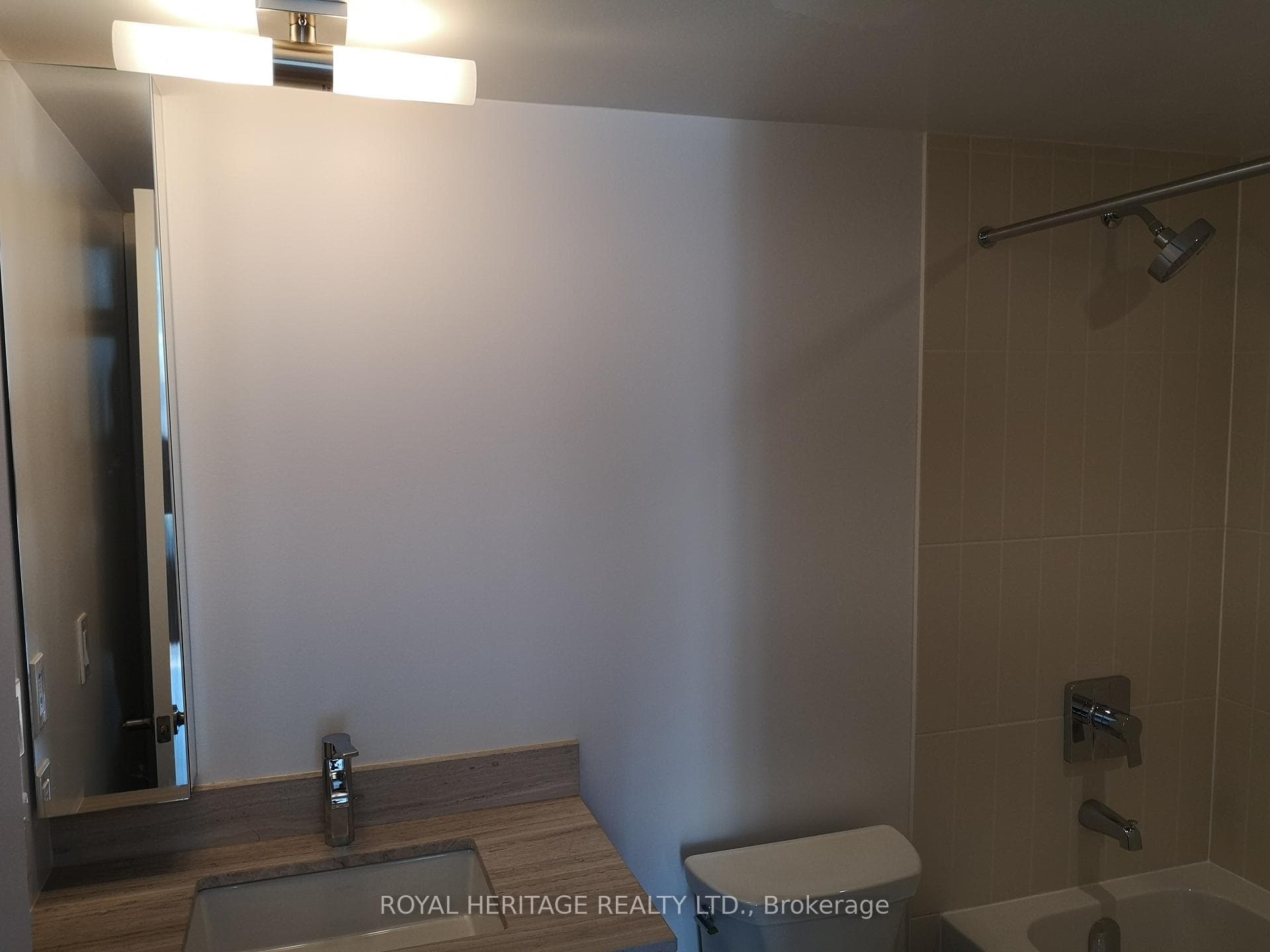 955 Bay Street Unit 2114 photo 7