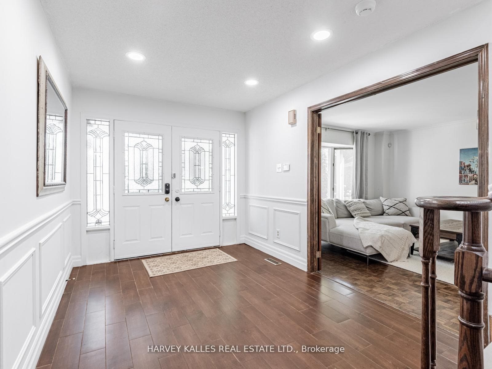 85 Franmore Circle photo 4