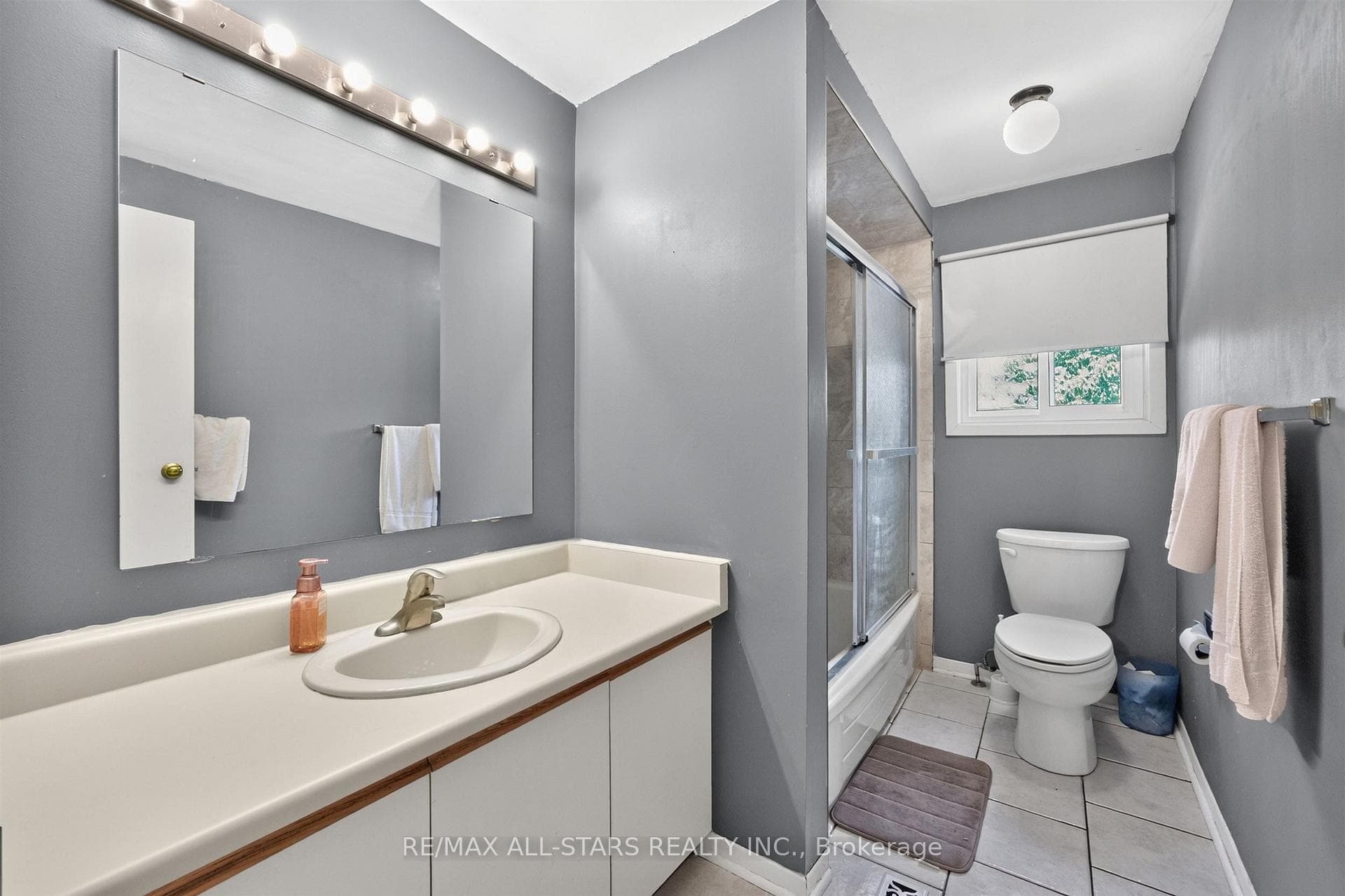 68 Patterson Crescent photo 28