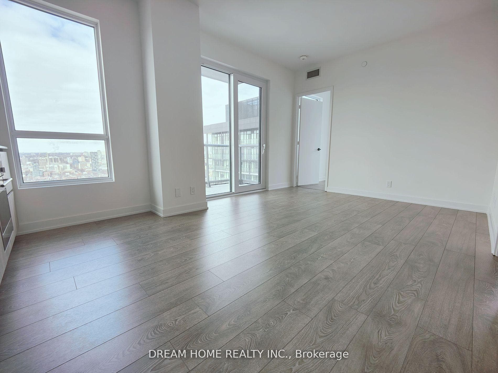 108 Peter Street Unit 3602 photo 4