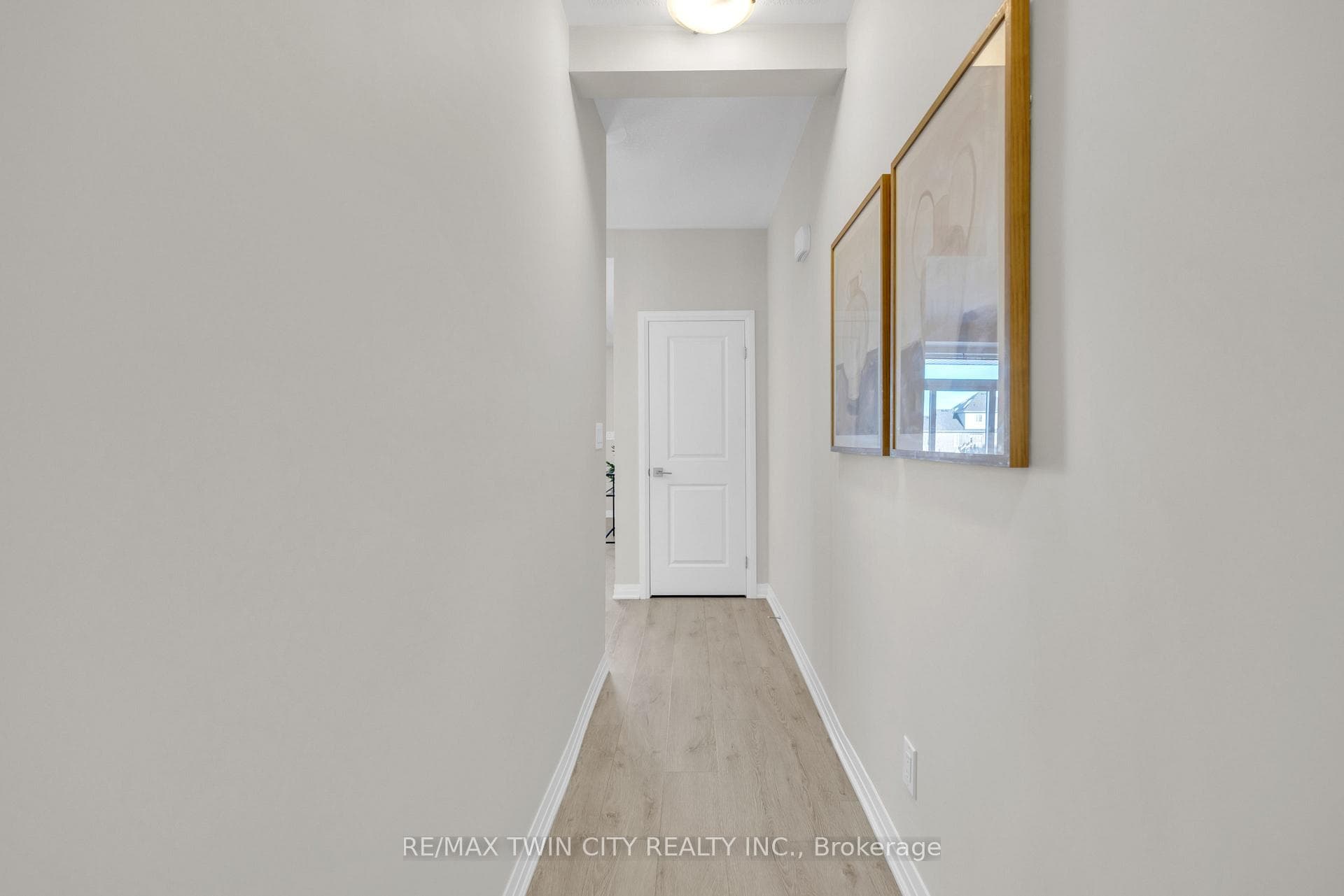 155 Thomas Slee Drive Unit 1F photo 5