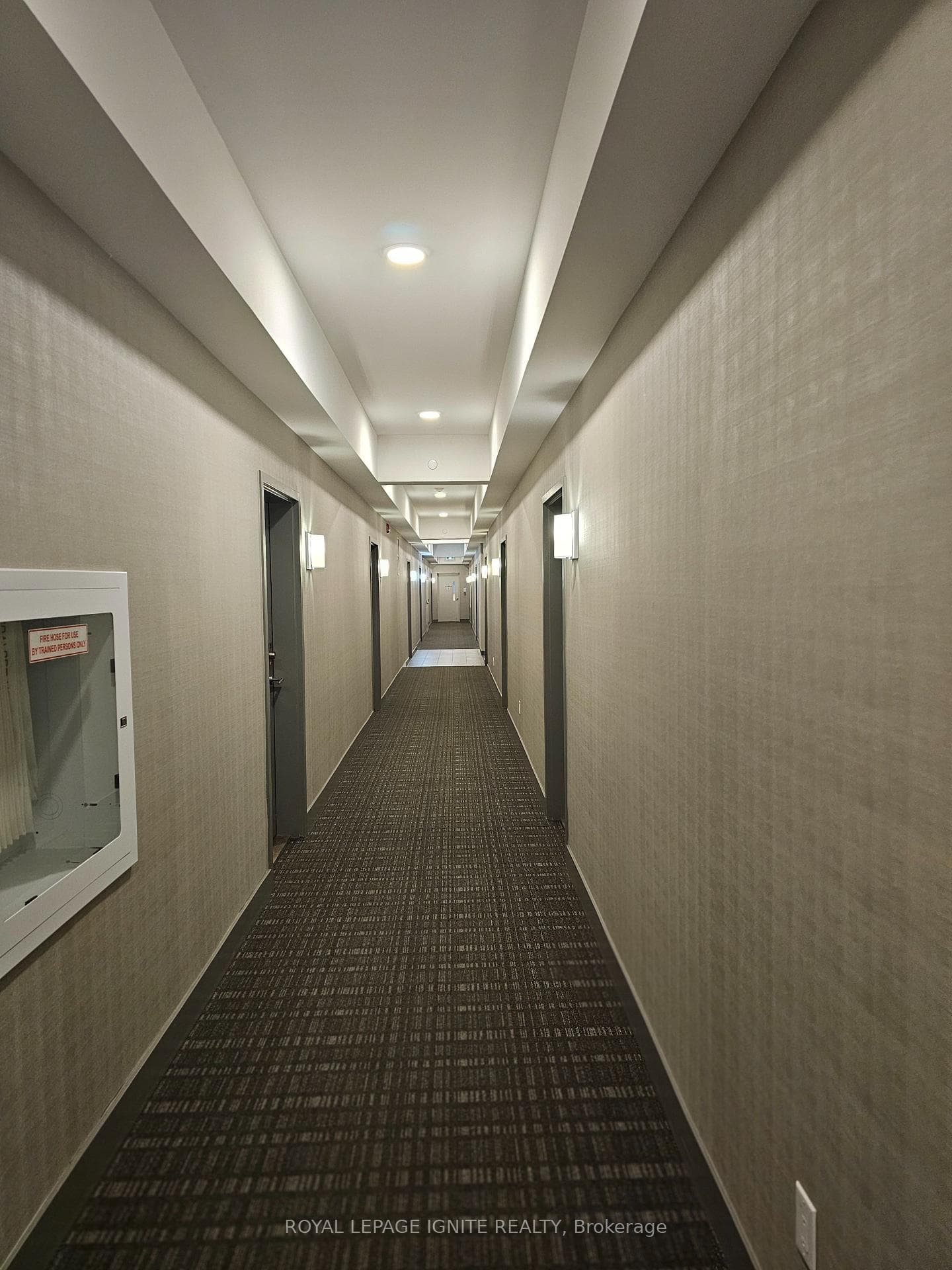 5155 Sheppard Avenue Unit 204 photo 3