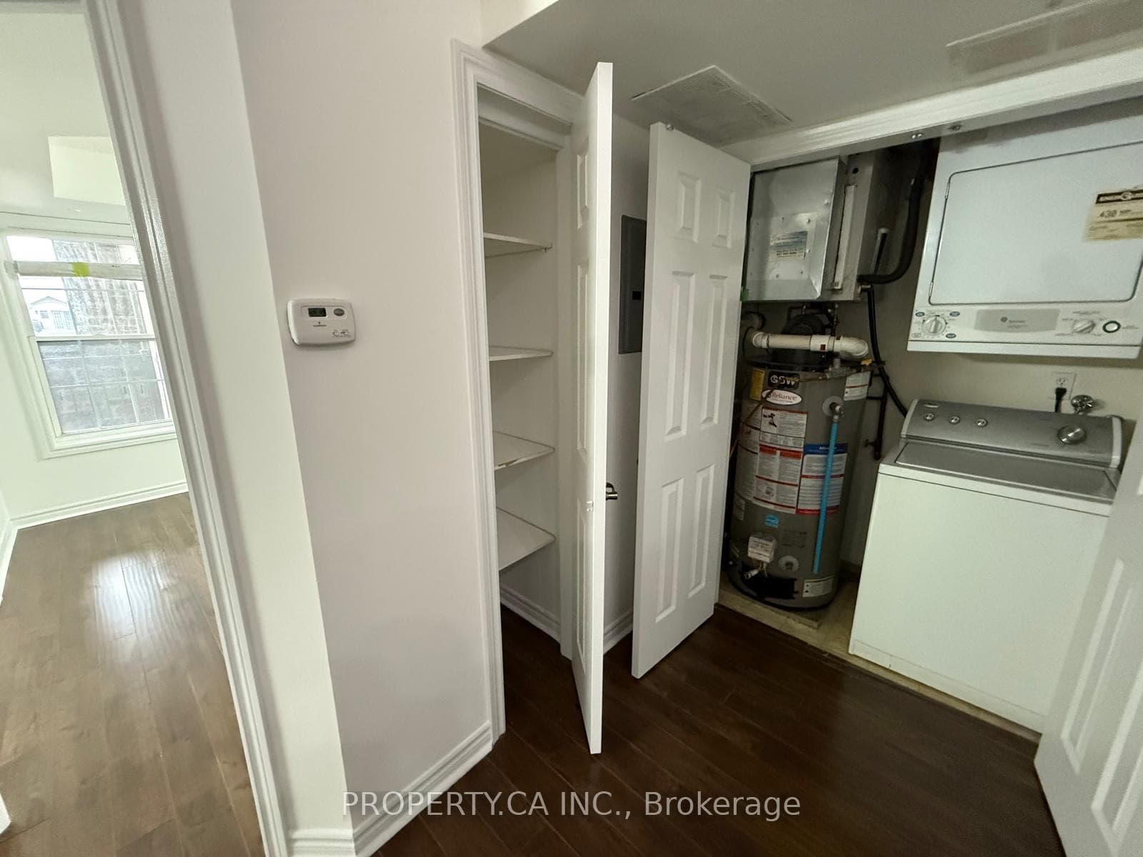 1460 Bishops Gate Unit 406 photo 8