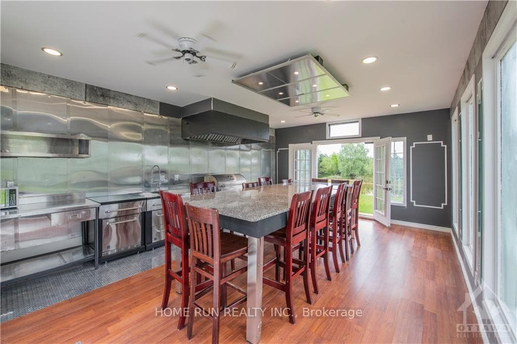 840 David Manchester Road photo 23