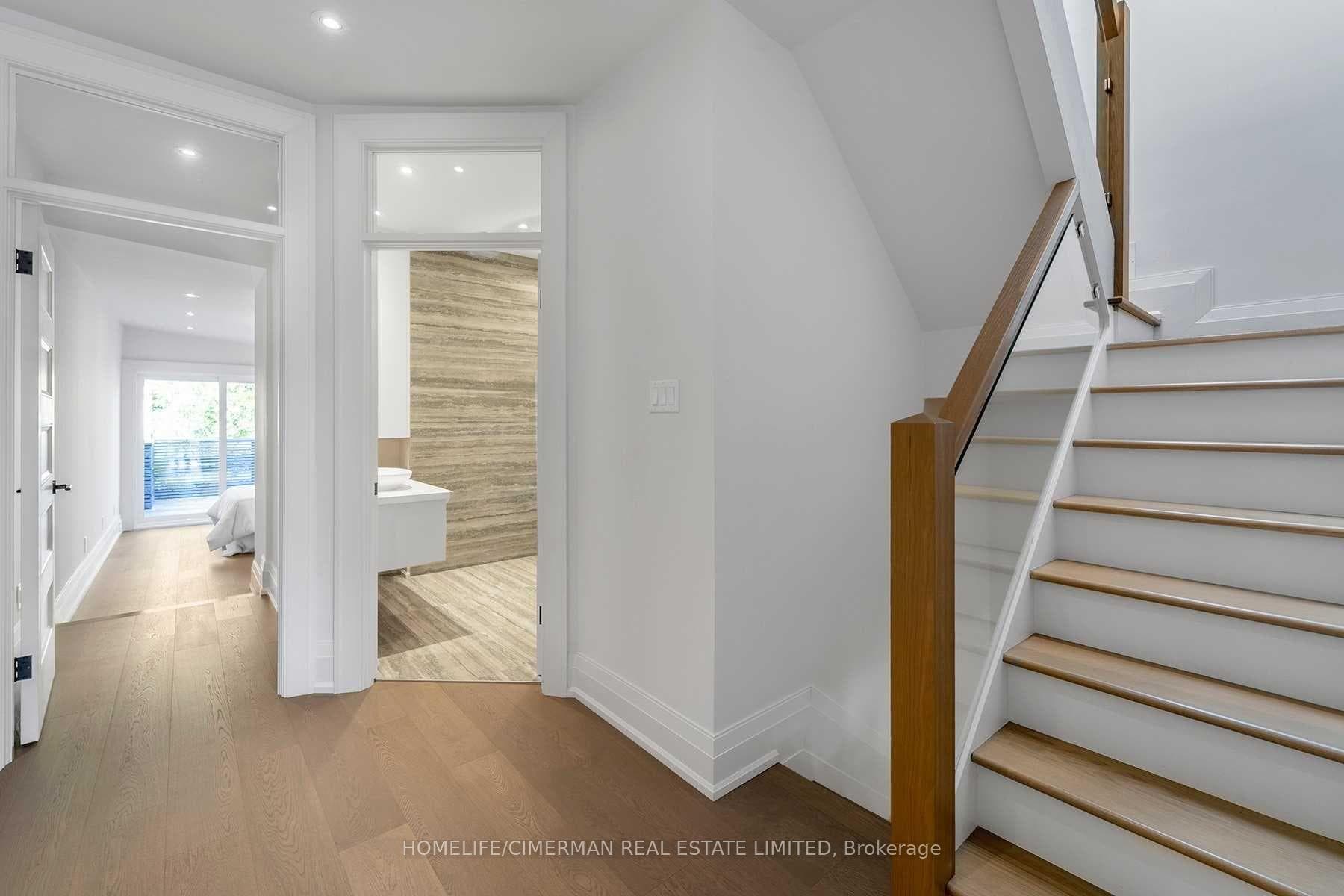 338 Wellesley Street photo 10