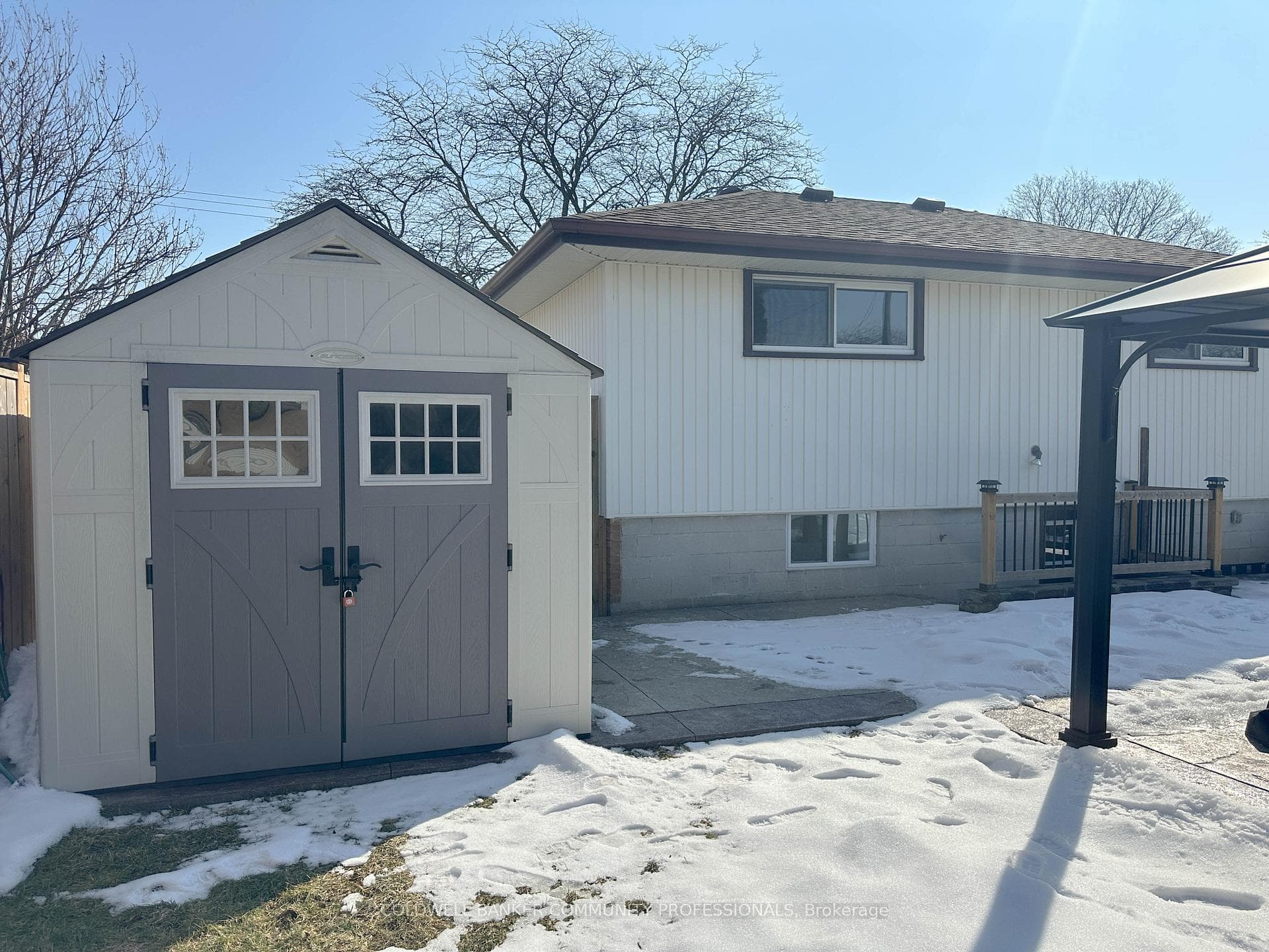918 Upper Ottawa Street photo 34