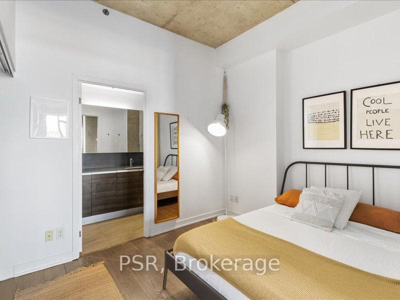 8 Gladstone Avenue Unit 504 photo 13
