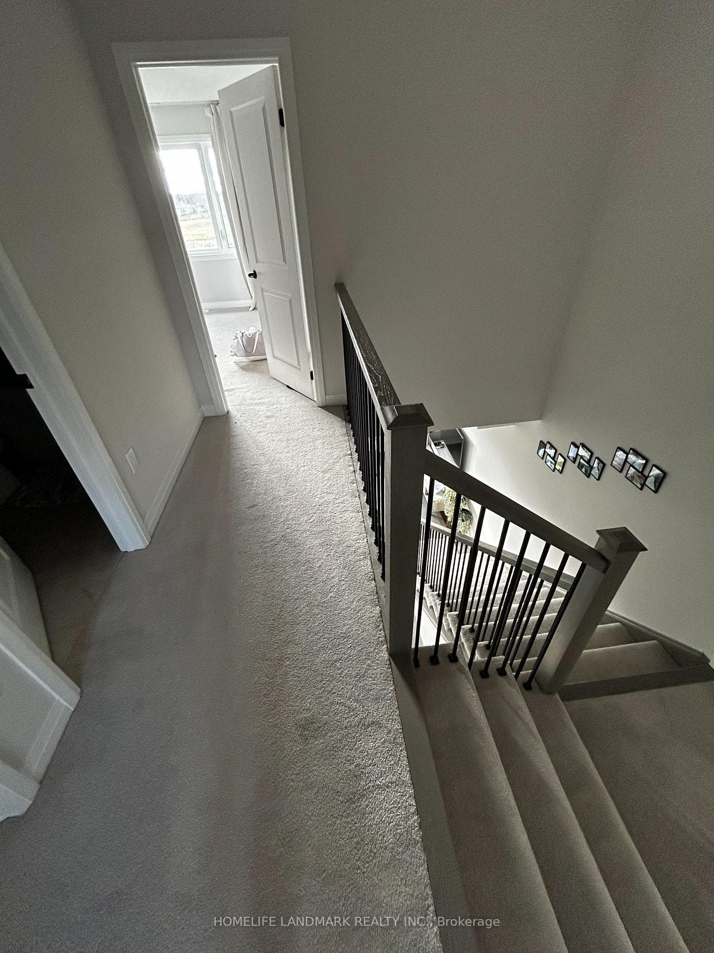 88 Freedom Crescent photo 9