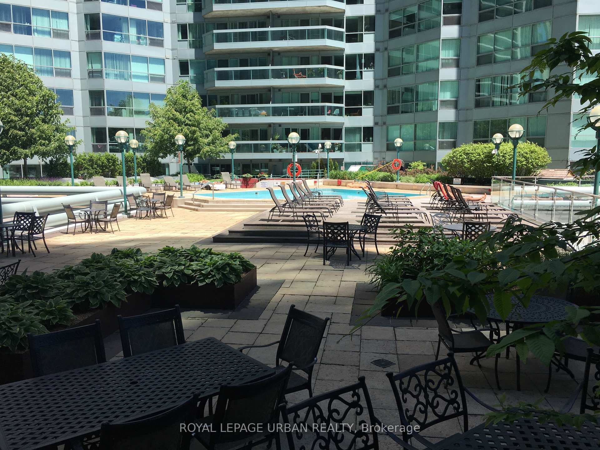 10 Yonge Street Unit 2702 photo 32