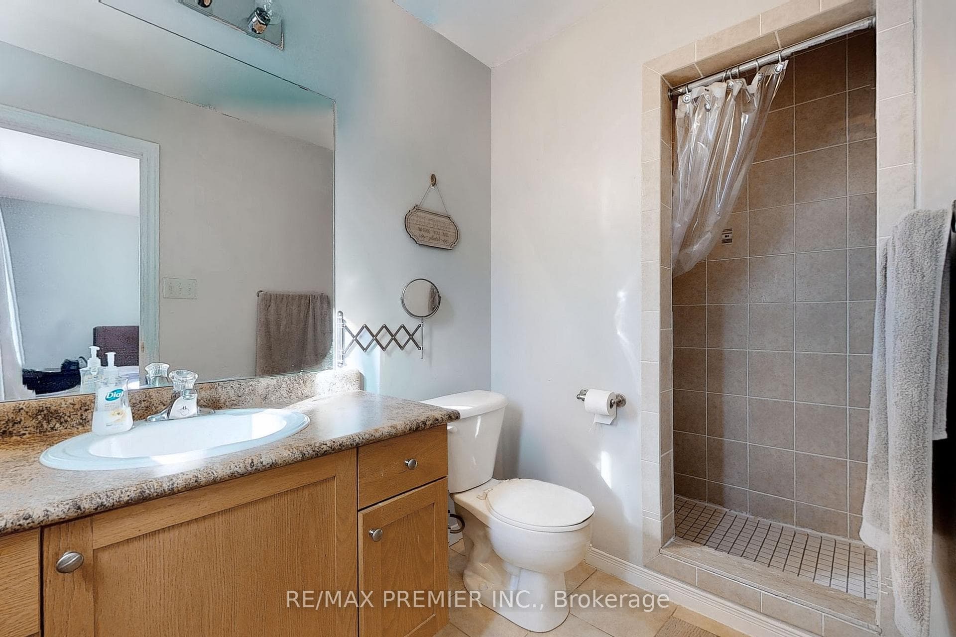 1771 Upper Wentworth Street Unit 34 photo 26