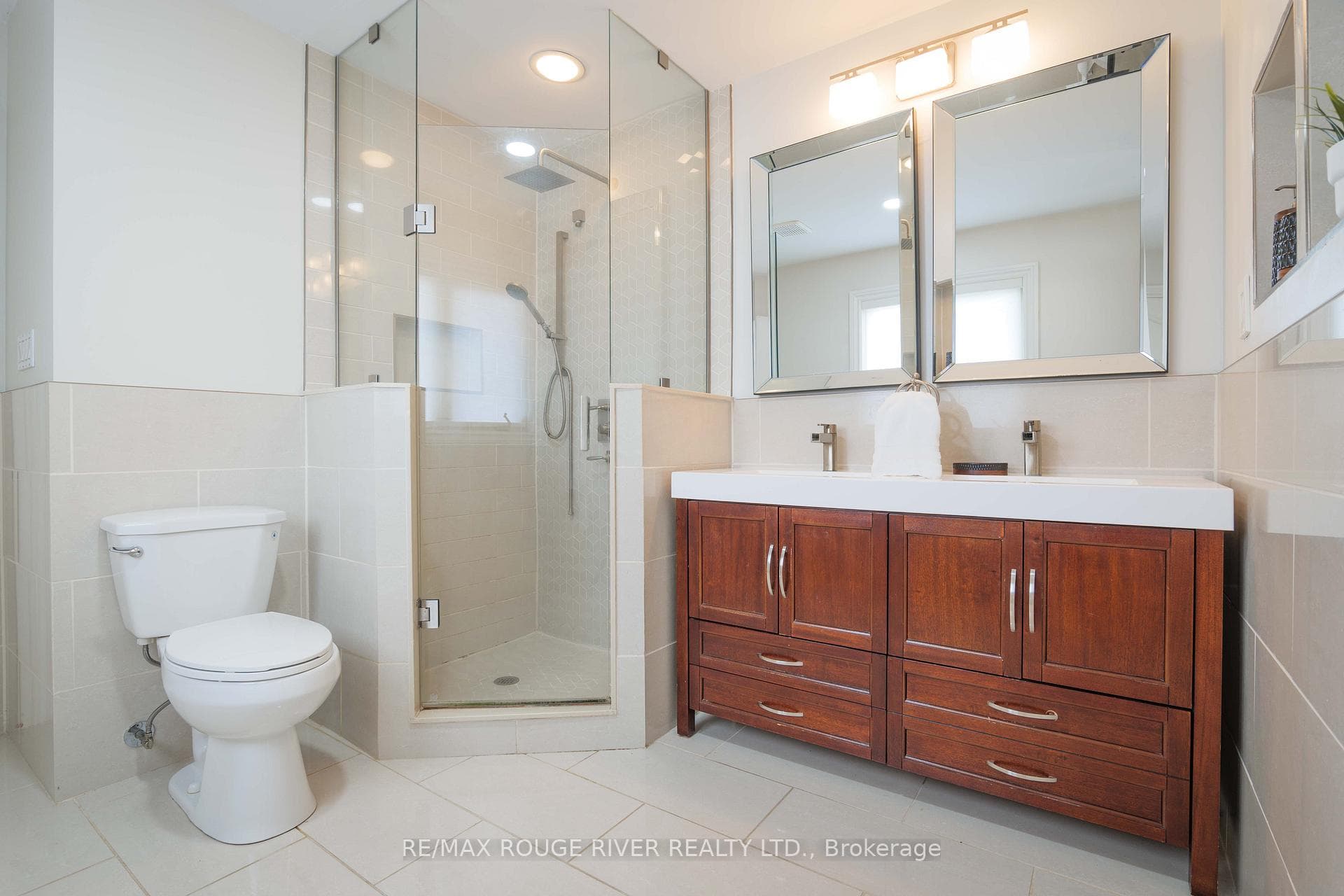 1795 Pine Grove Avenue photo 21