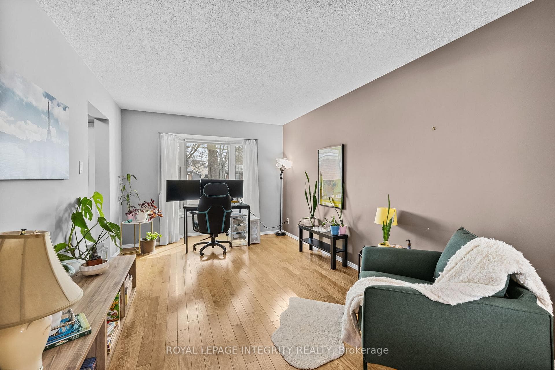 1090 Chablis Parkway photo 10
