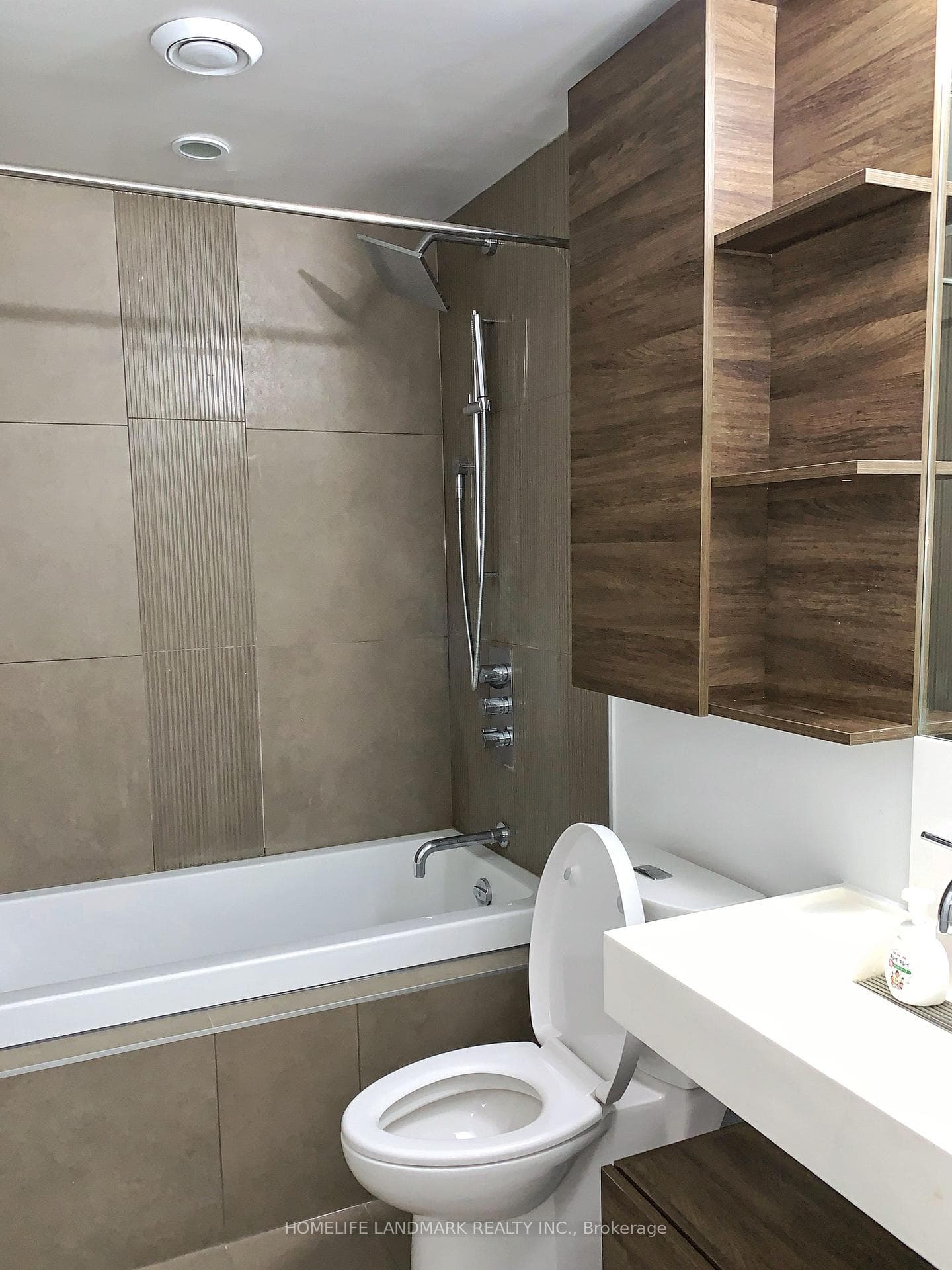 5 St Joseph Street Unit 2604 photo 6
