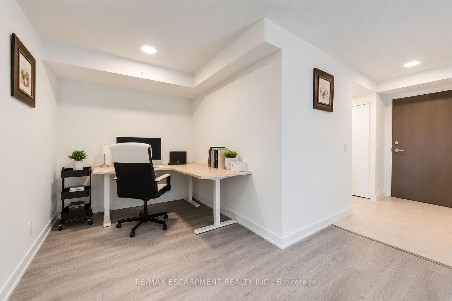 10 Wilby Crescent Unit 309 photo 9