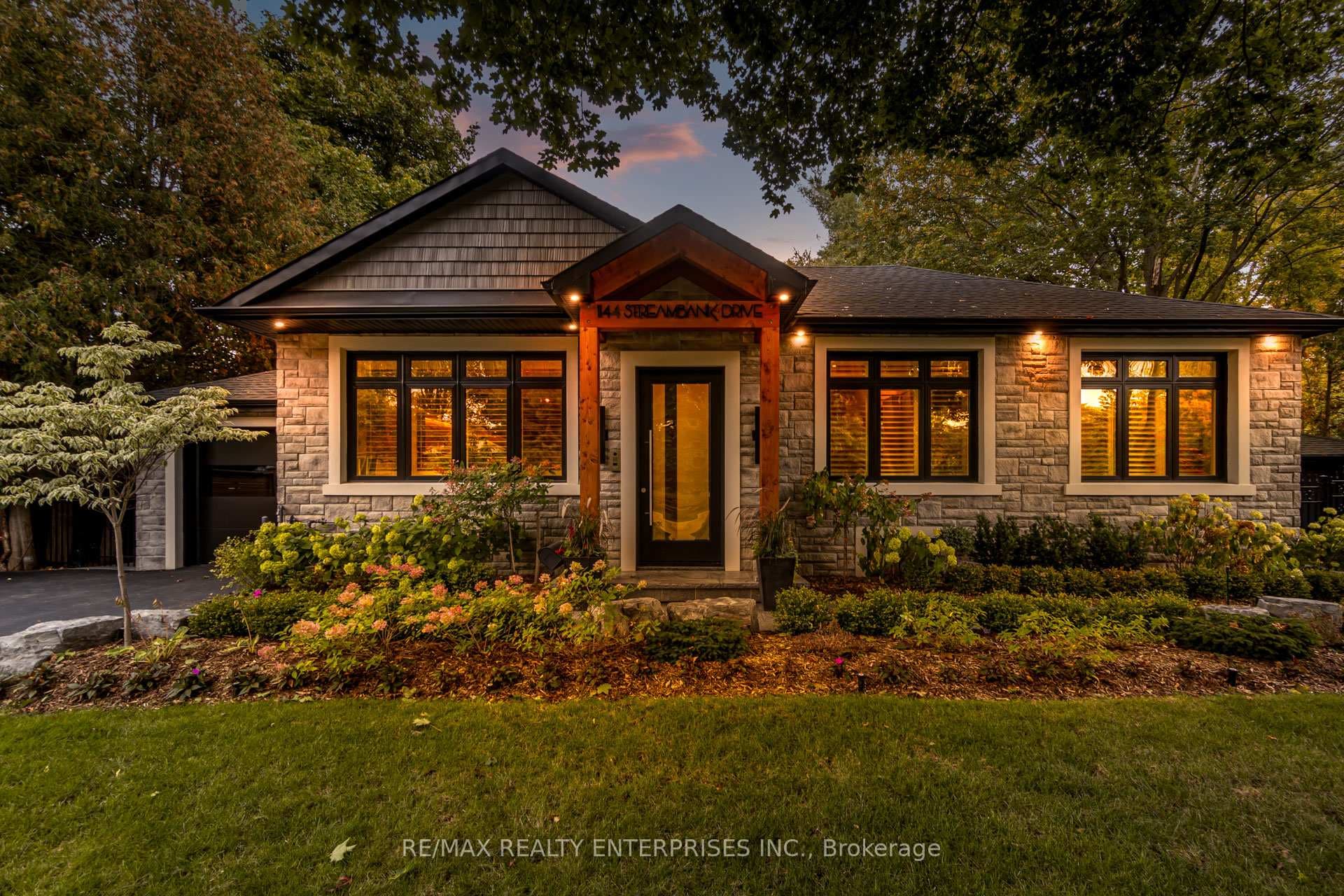 1144 Streambank Drive photo 3