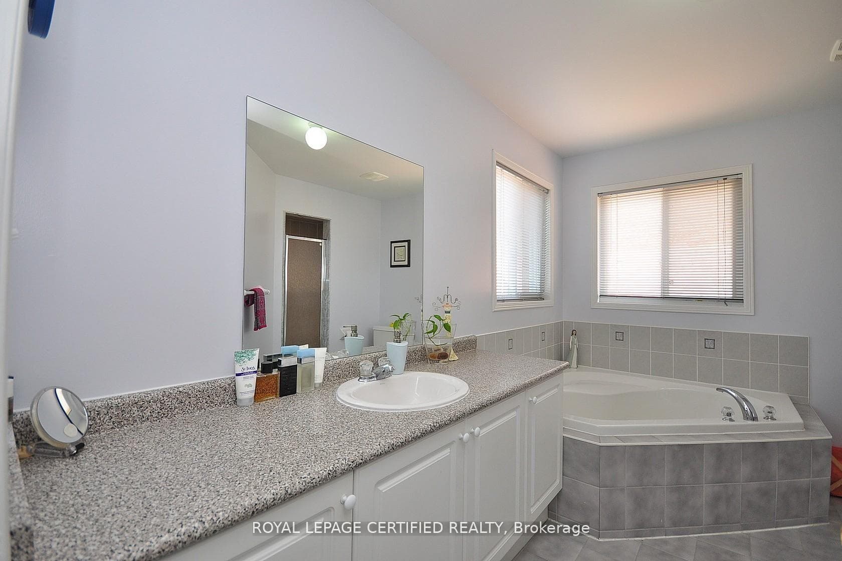 426 Orange Walk Crescent photo 15