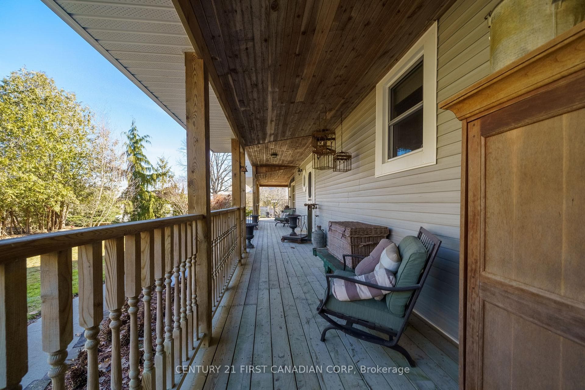22894 Vanneck Road photo 6