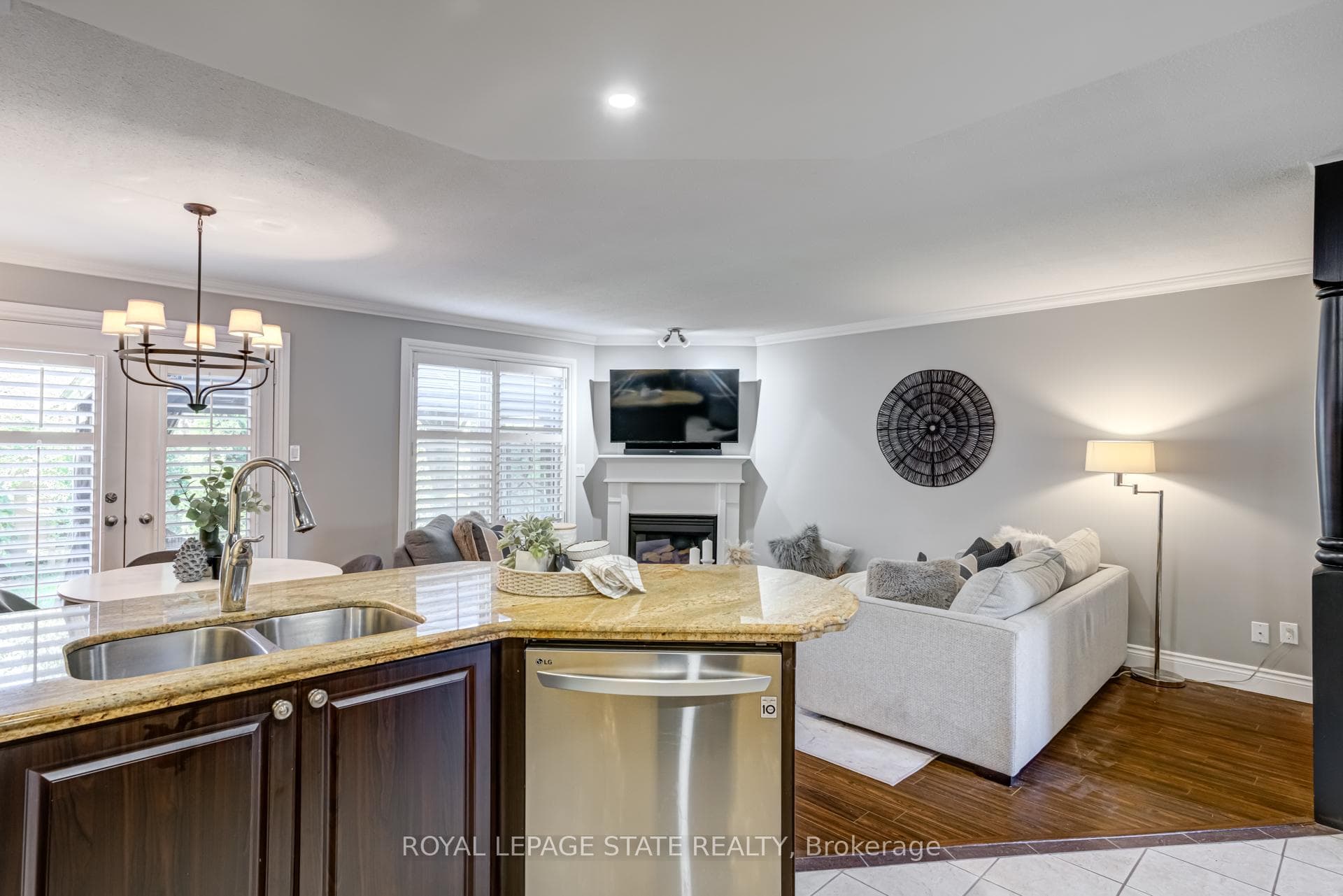143 Foxborough Drive photo 10