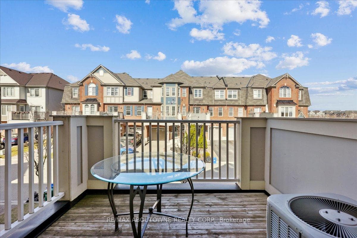 222 Septimus Heights photo 17