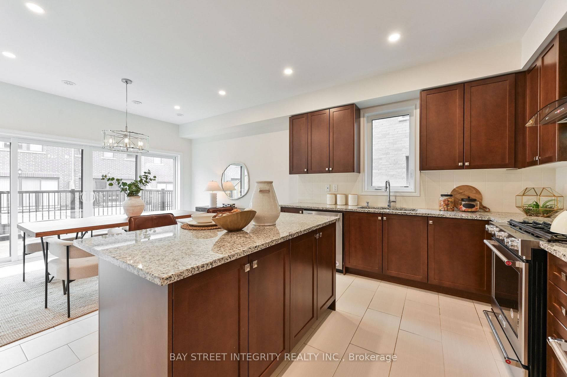 18 Delft Drive photo 17
