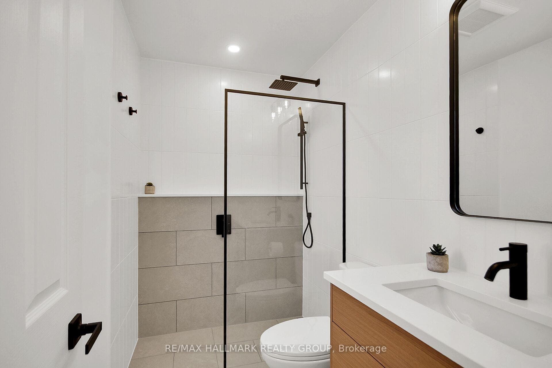 26 Raftus Square photo 23