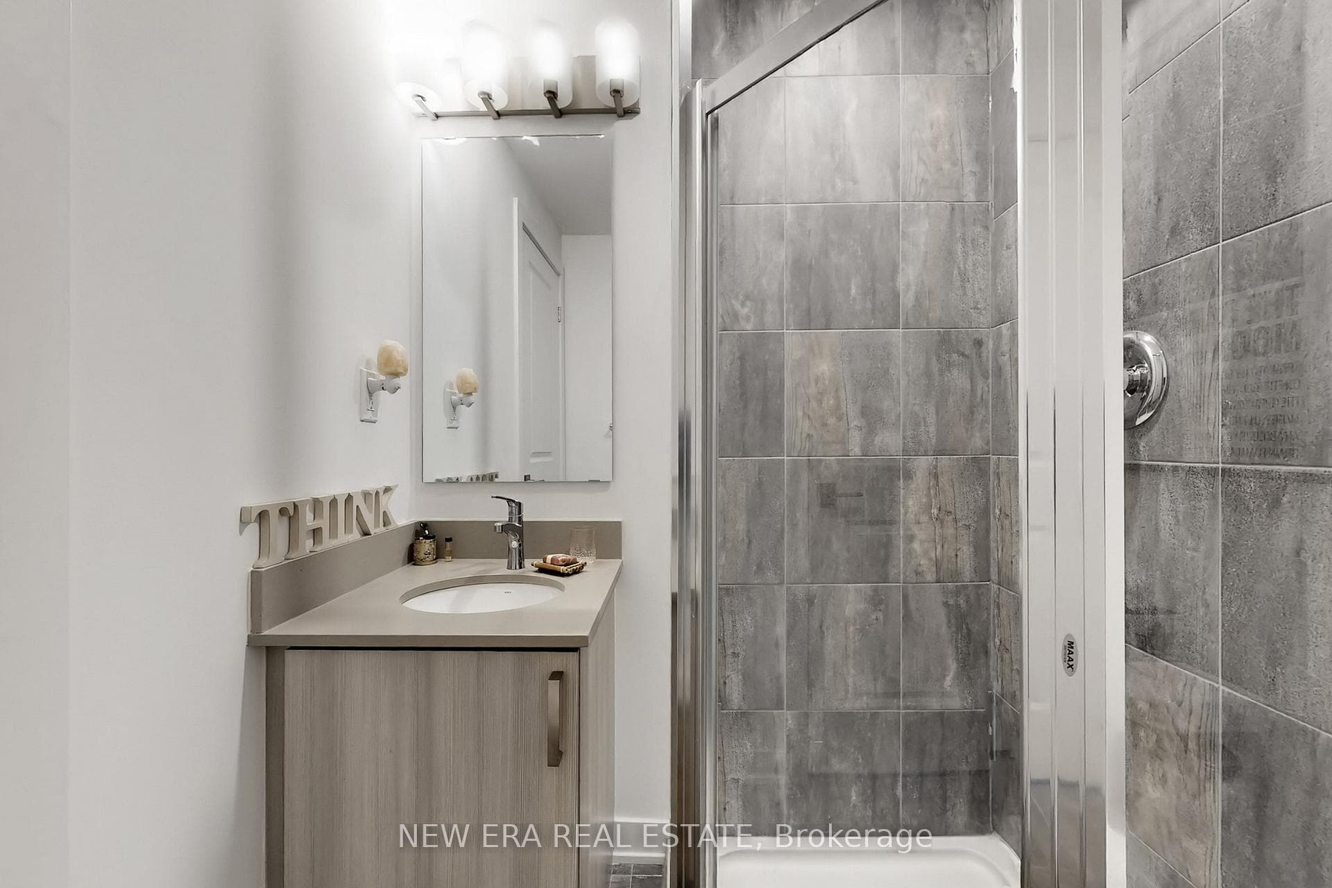 4015 Hickory Drive Unit 7 photo 12