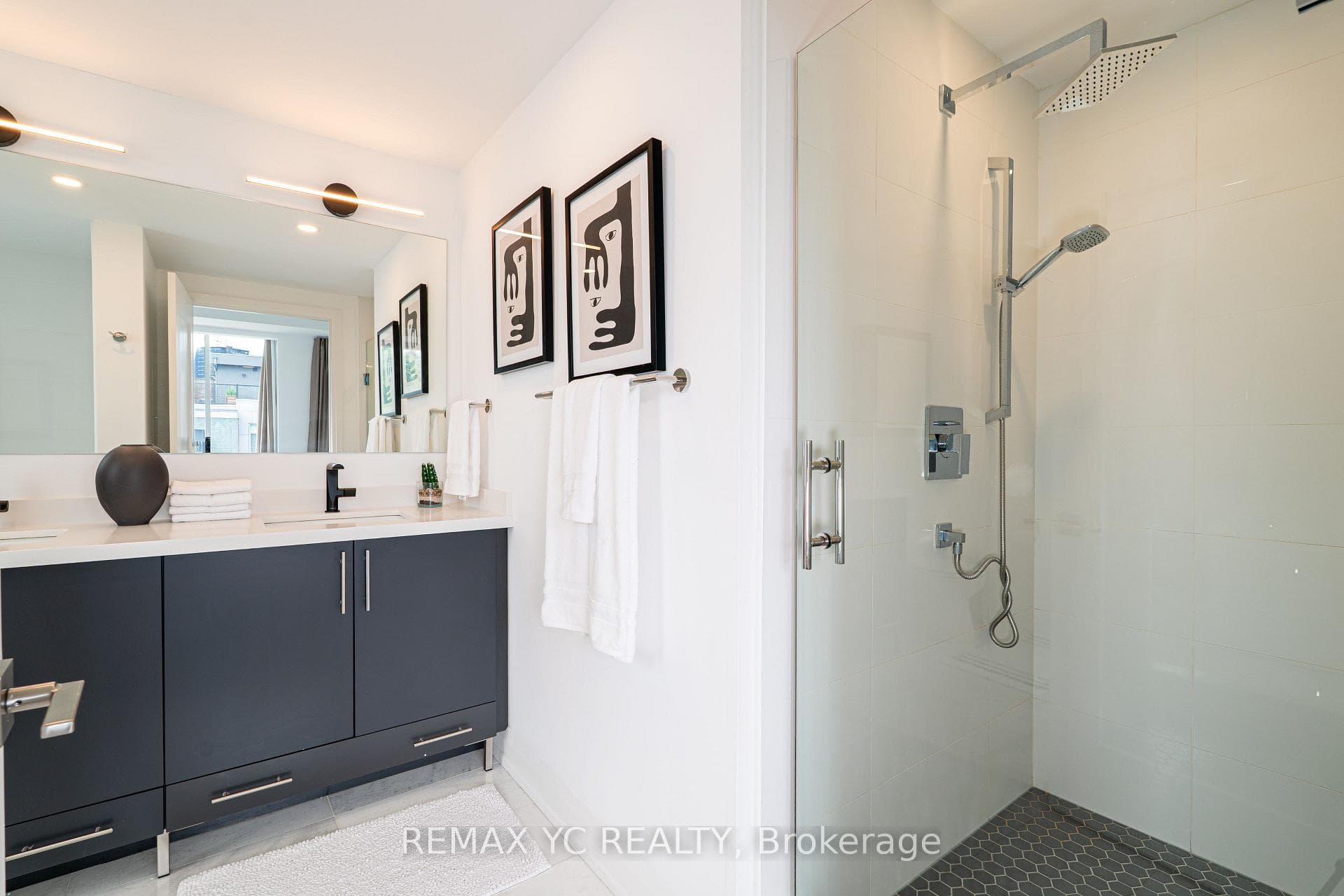 18 Greenbriar Road Unit 4 photo 21