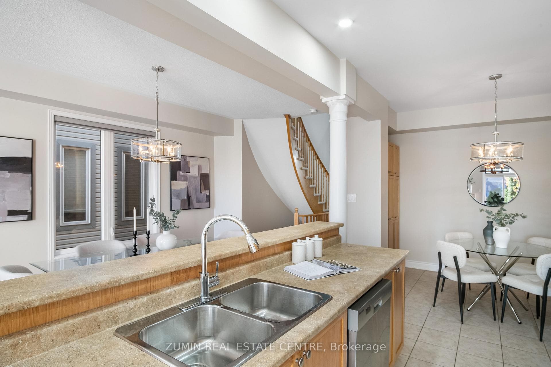 177 Nisbet Boulevard photo 21