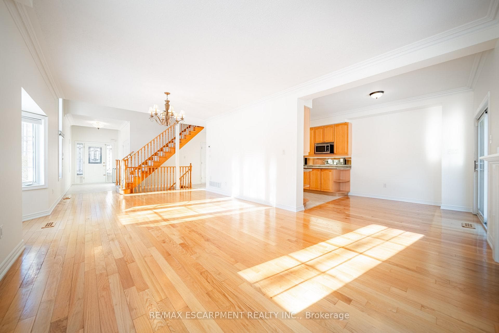1050 Grand Boulevard Unit 16 photo 13