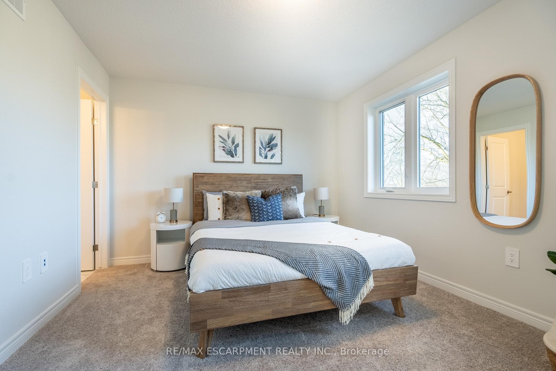 2620 BINBROOK Road Unit 209 photo 27
