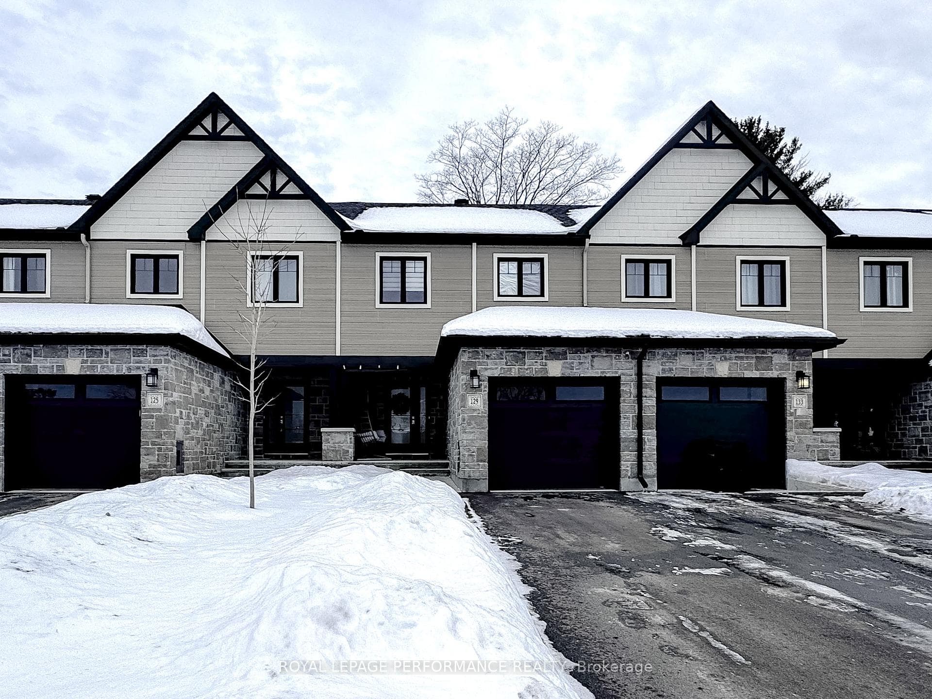 129 Dion Avenue photo 1
