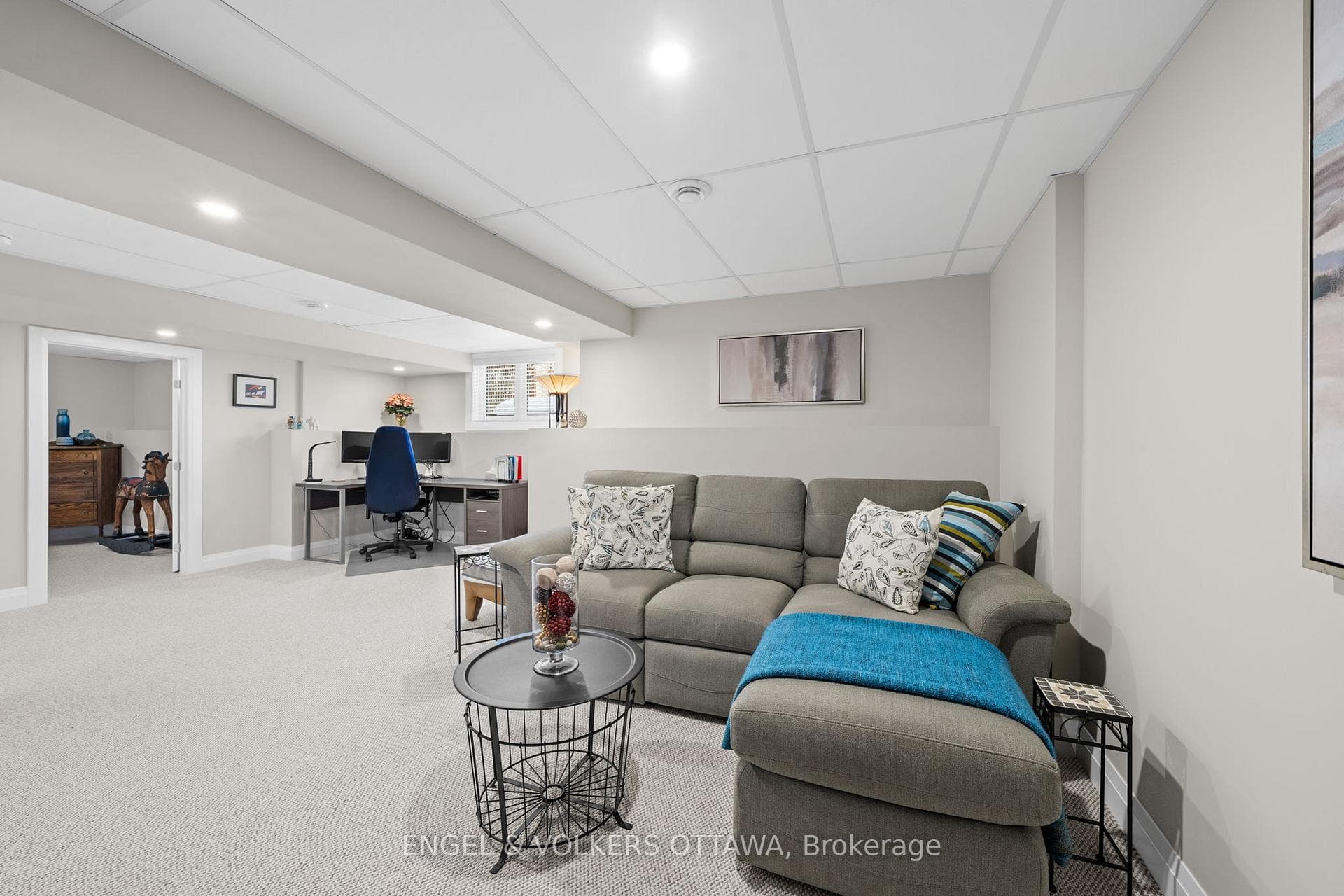 147 Blackhorse Drive photo 30