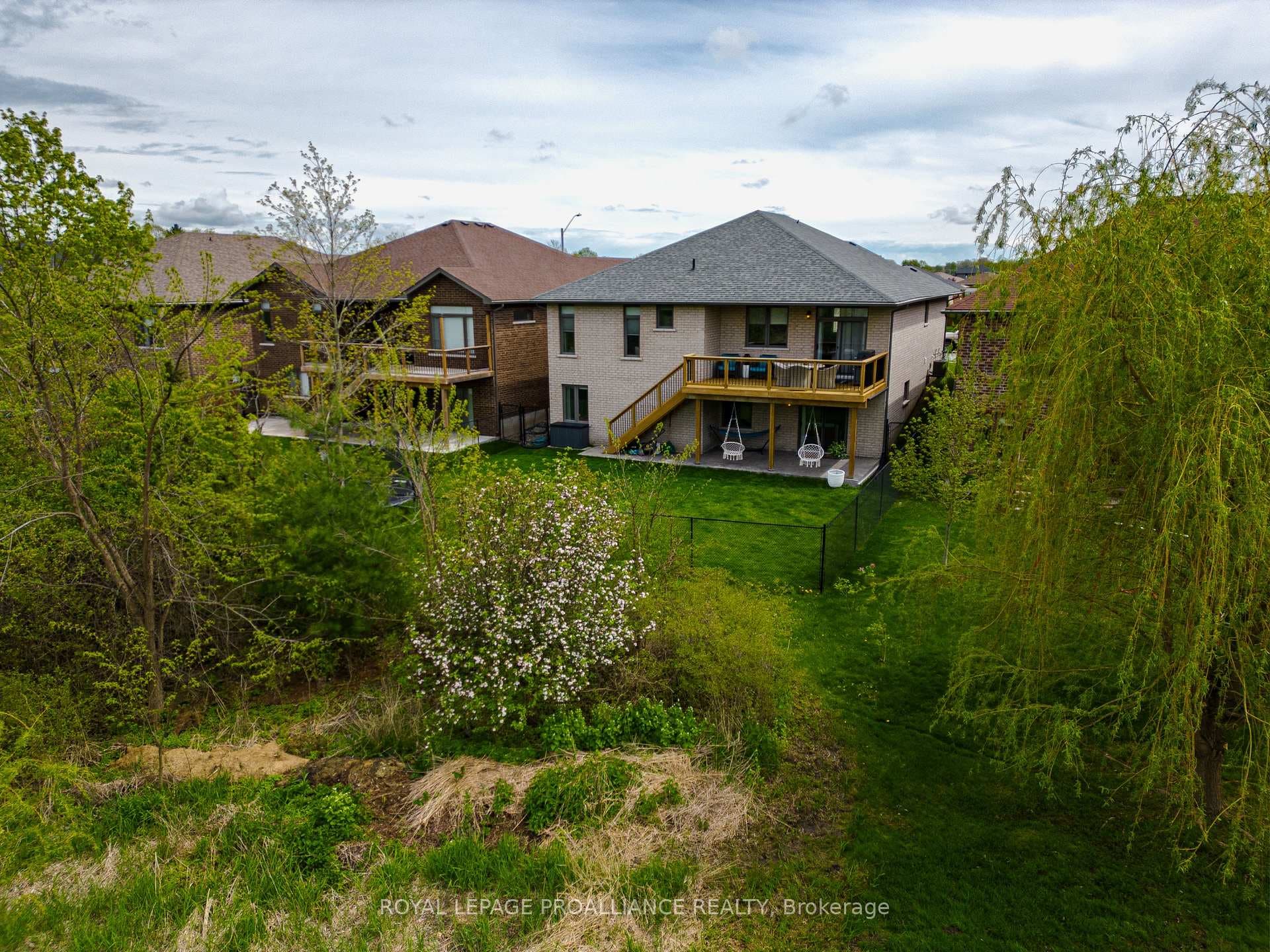 5 Briarwood Crescent photo 6