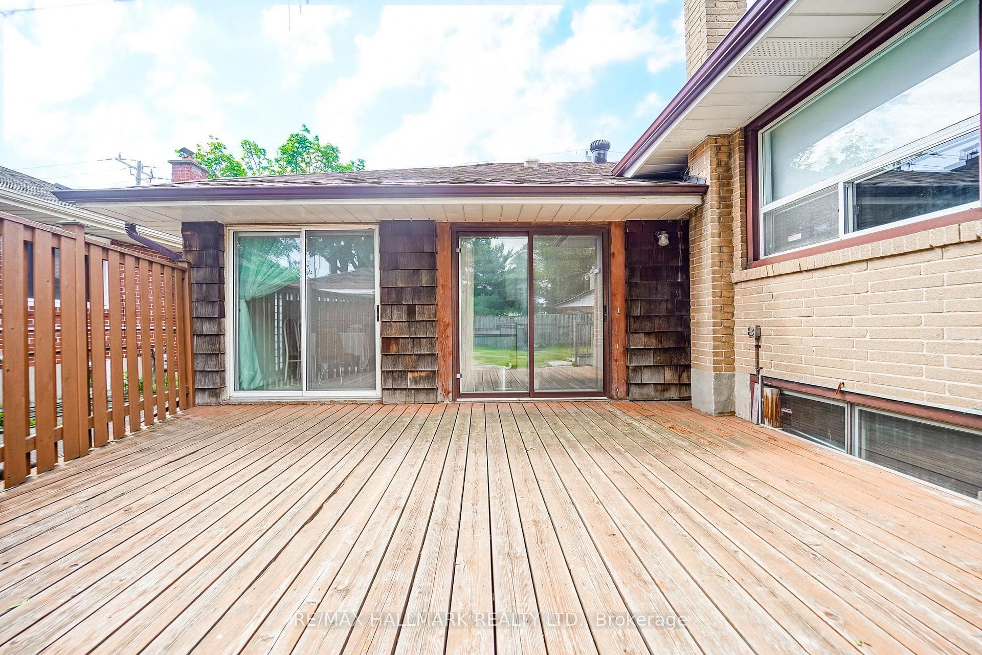 60 Vradenberg Drive photo 10