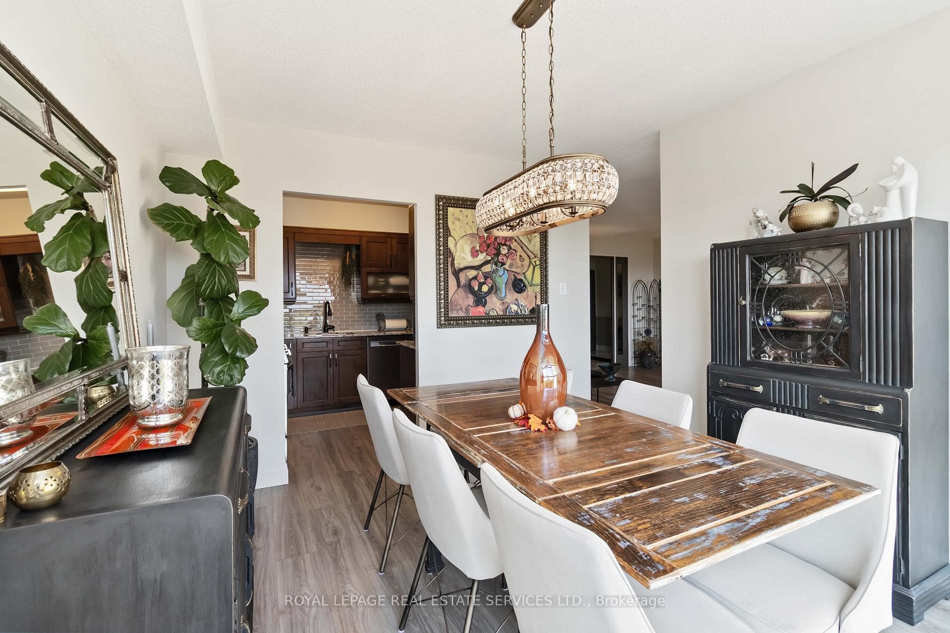 1359 White Oaks Boulevard Unit 602 photo 19