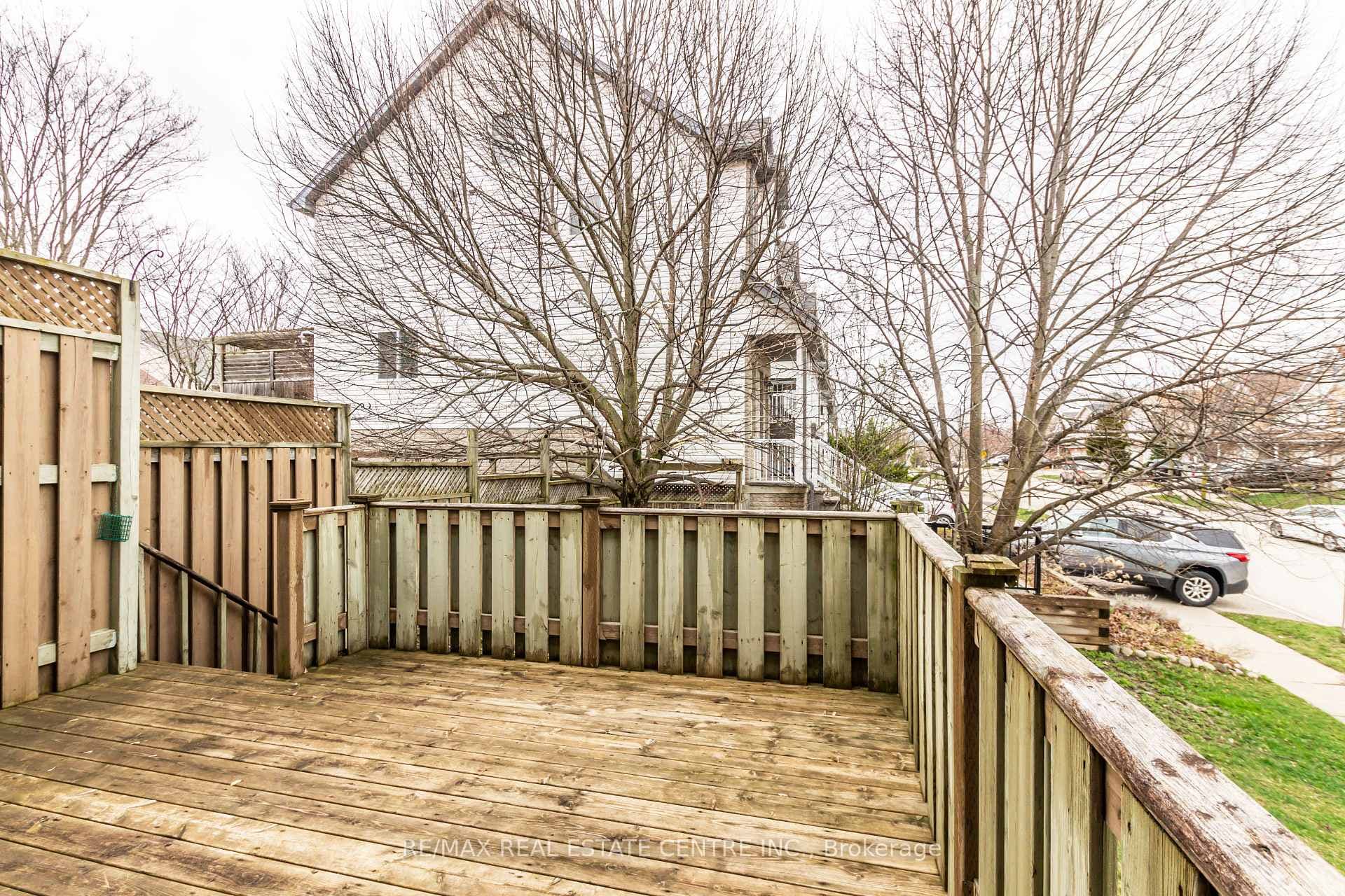 646 Columbia Forest Boulevard Unit B photo 25