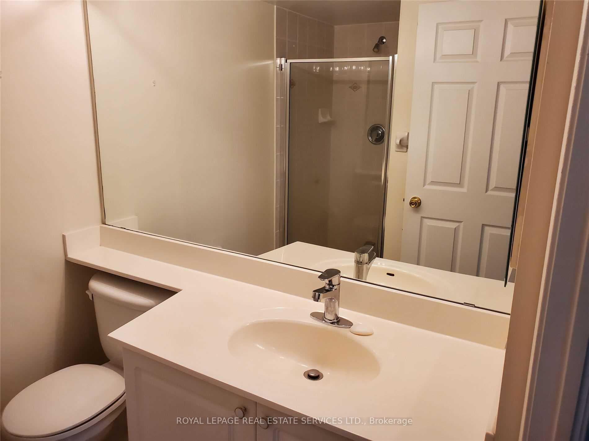 8 Hillcrest Avenue Unit 2015 photo 8