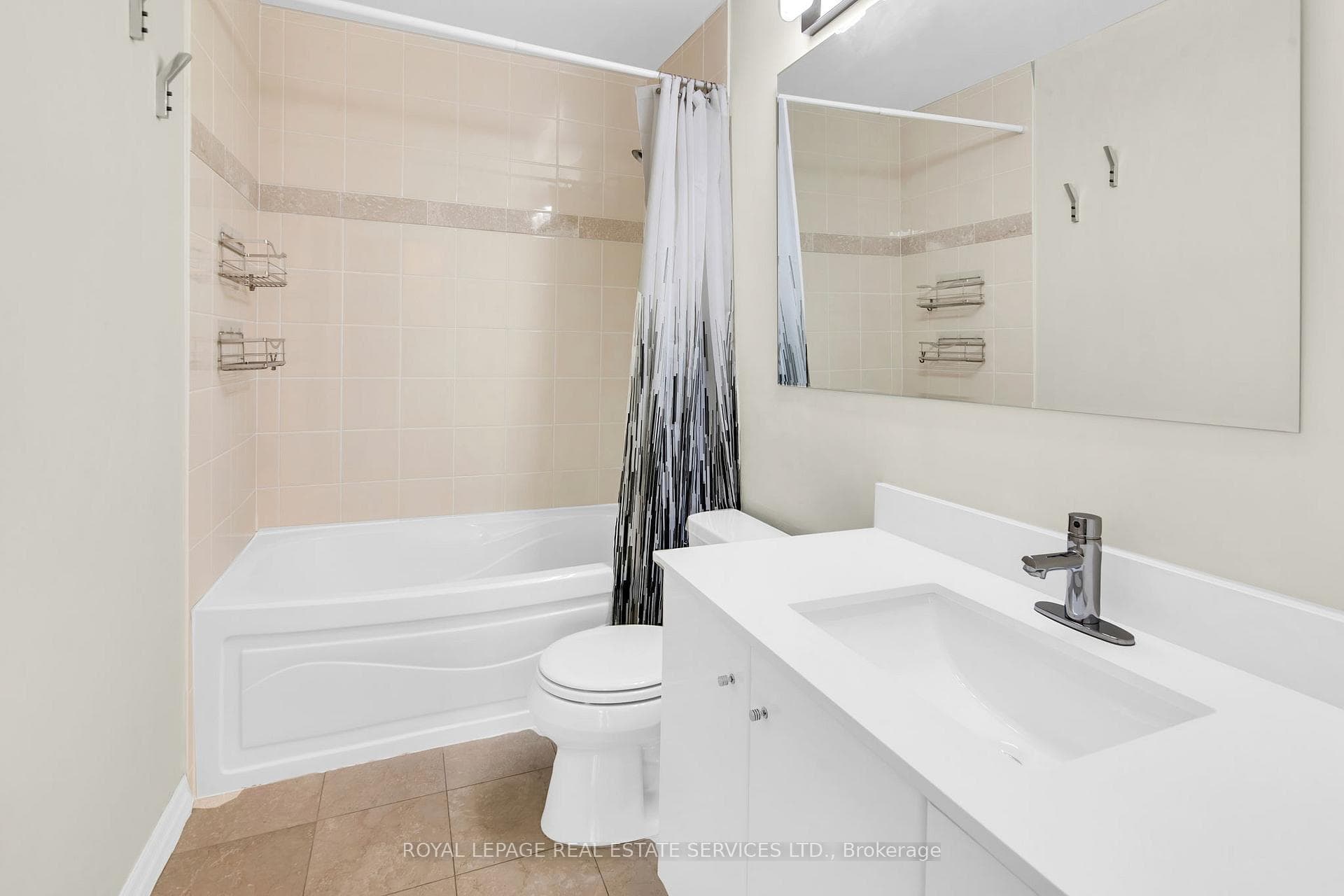 300 Bloor Street Unit 3108 photo 25