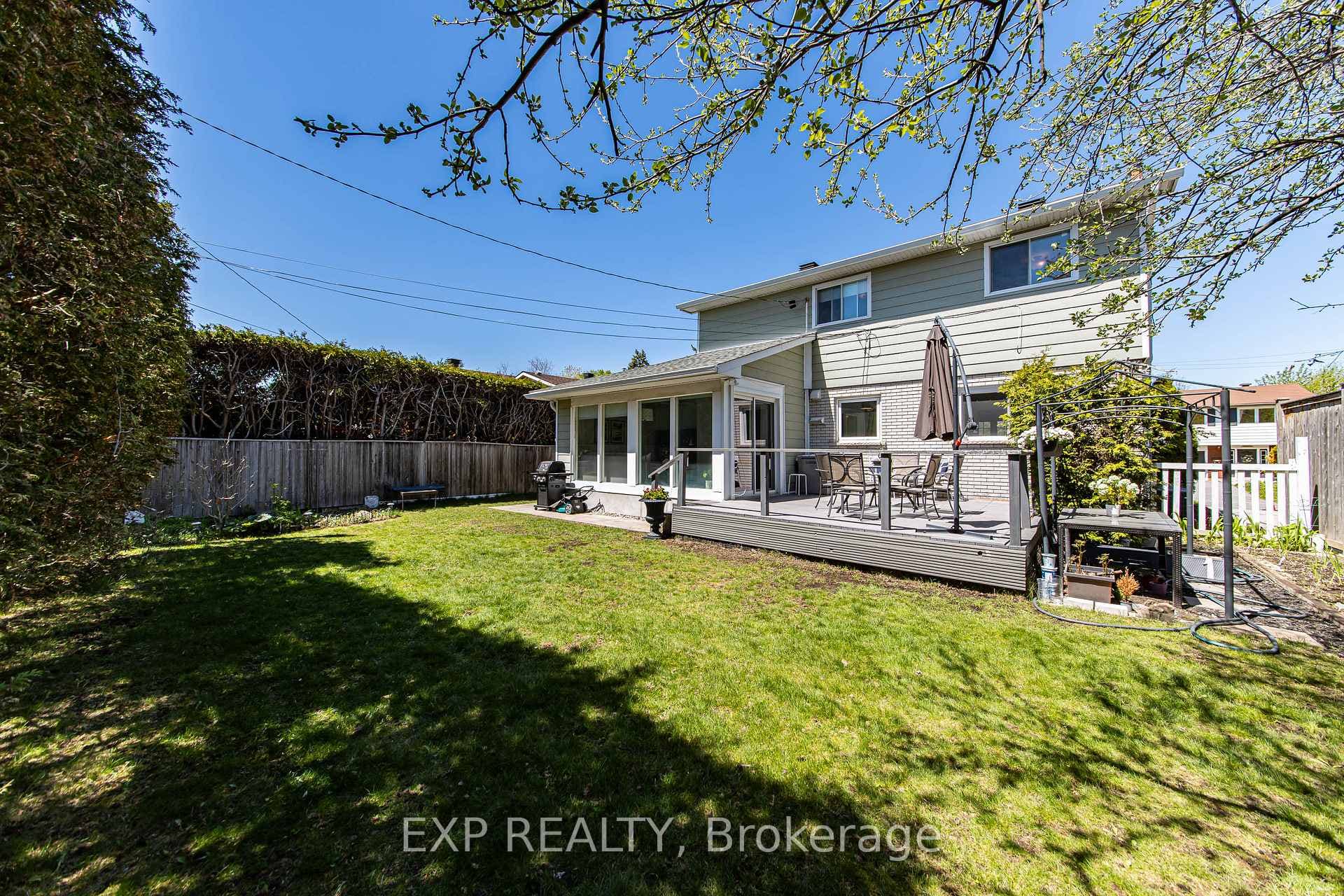 1836 Lorraine Avenue photo 43