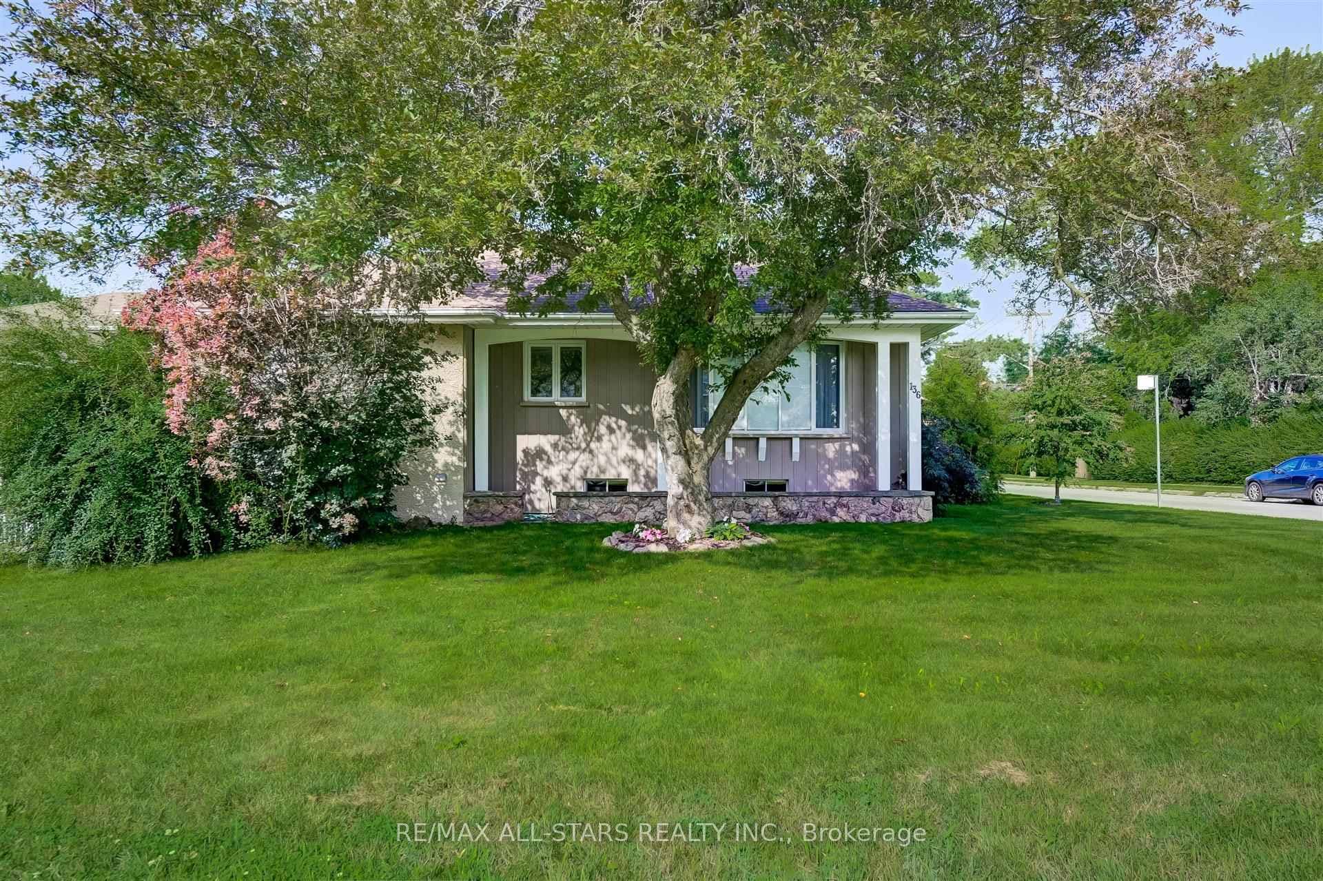 136 Dorset Road photo 2