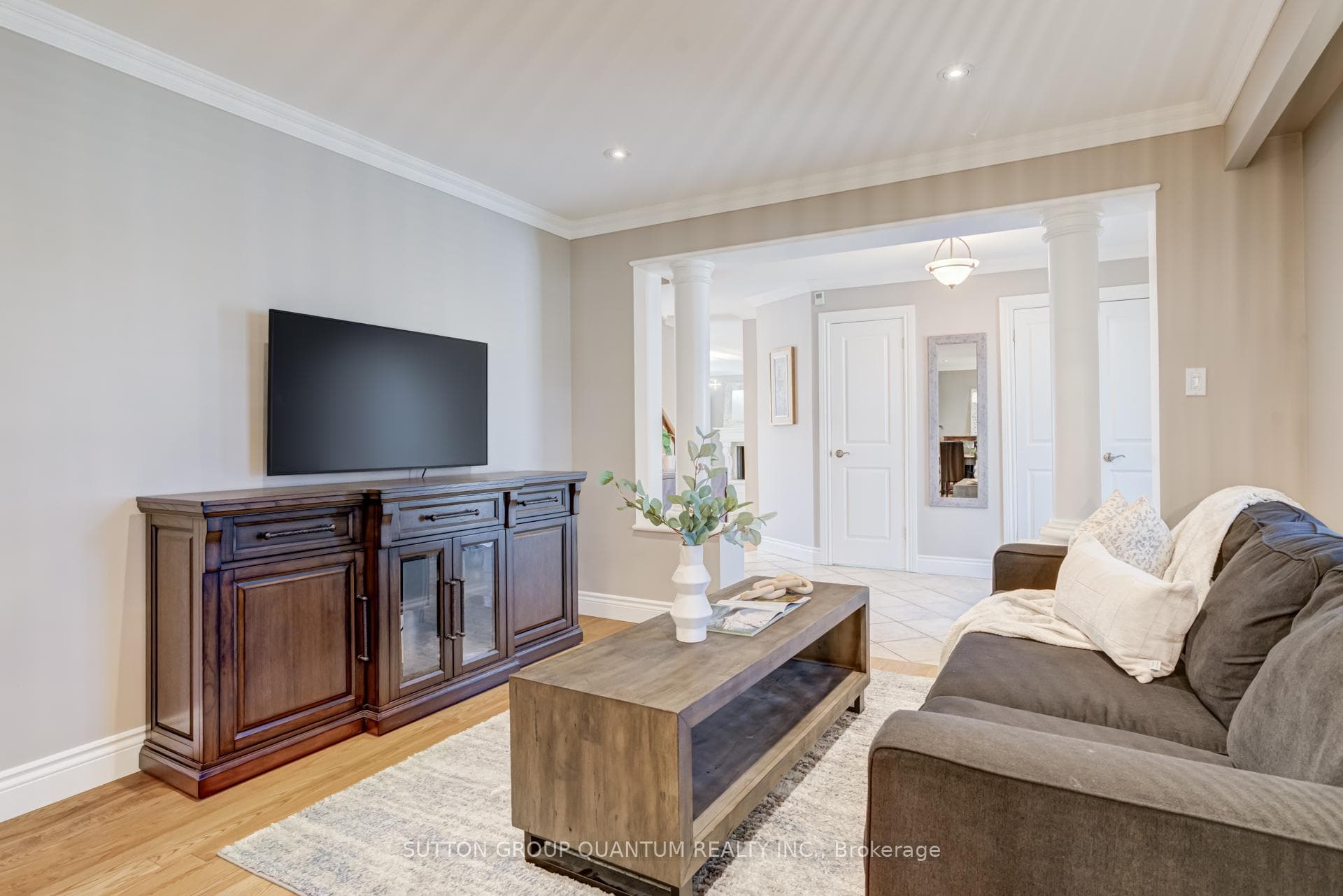 Crown Moulding