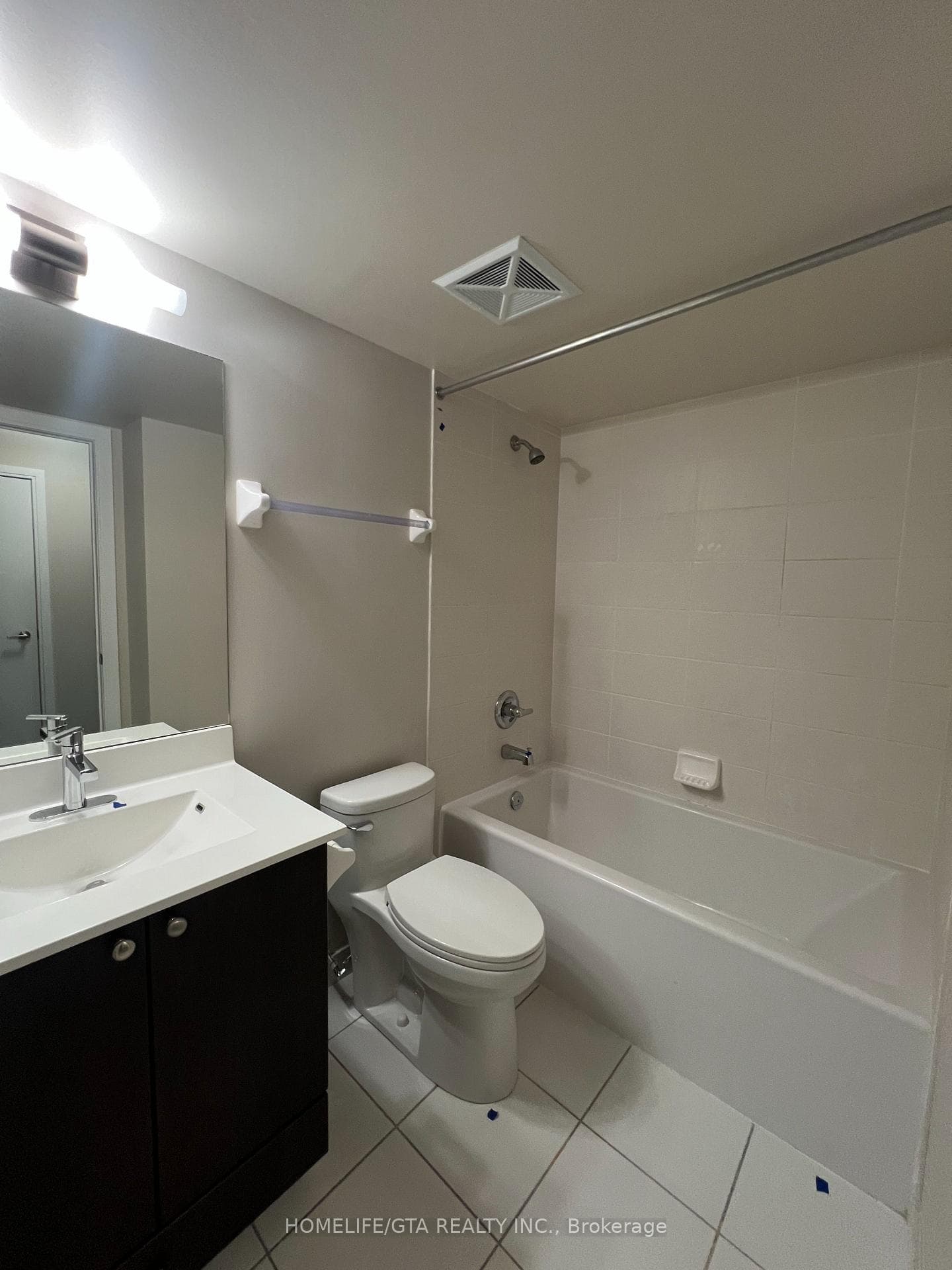 151 Village Green Square Unit 1009 photo 10