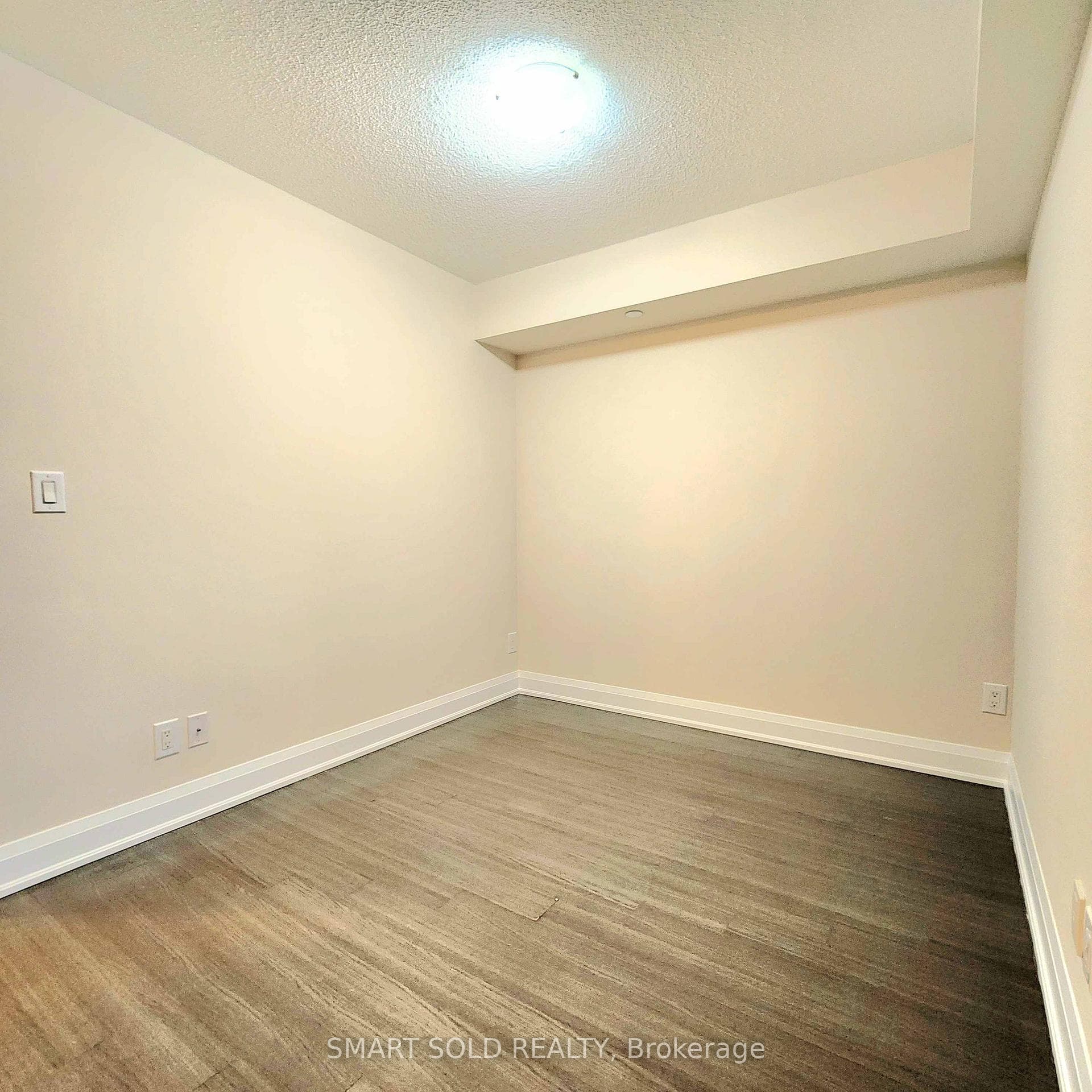 8200 Birchmount Road Unit 506 photo 13