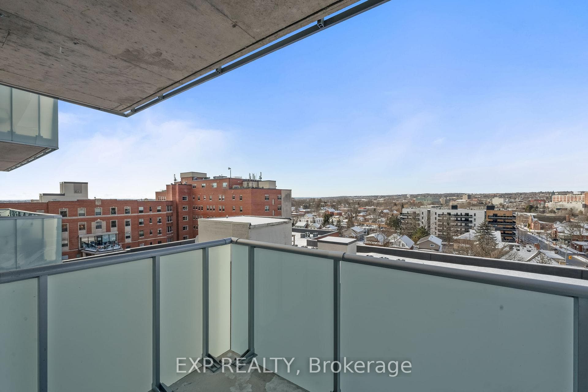 Big SW Views from your private balcony