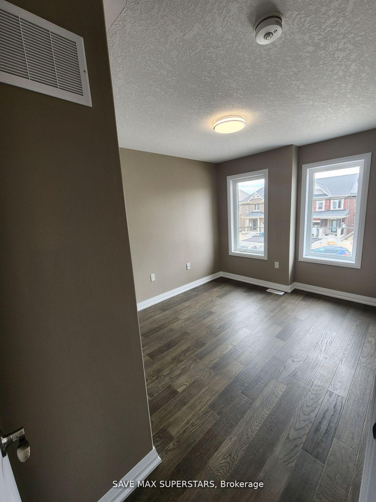 51 COPPERHILL Heights photo 23