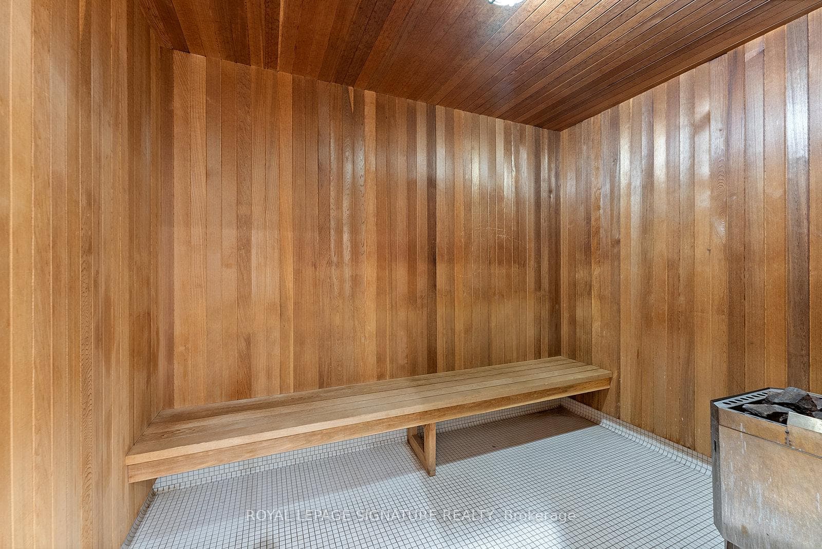 Amenities: Sauna